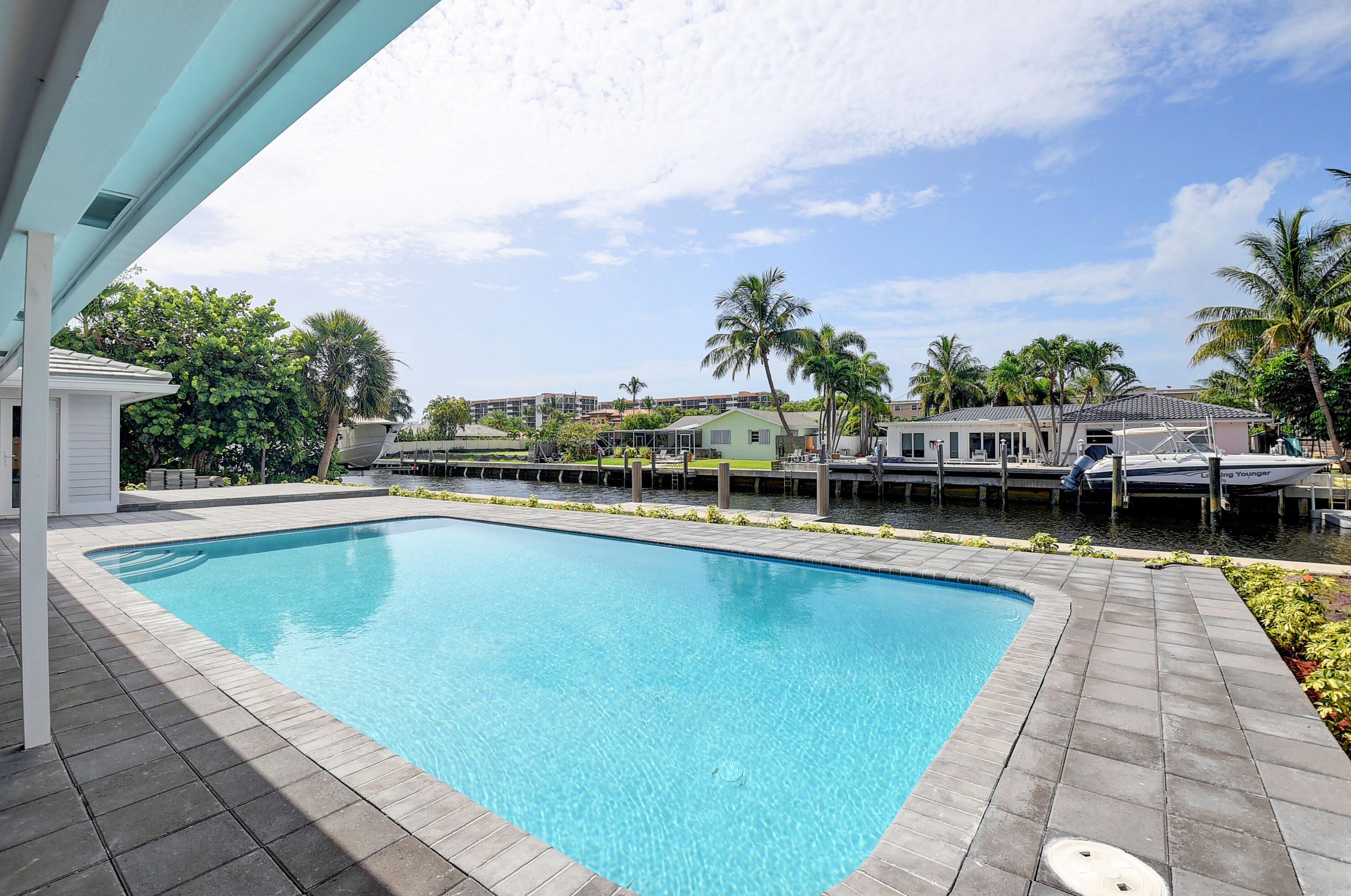 800 Forsyth St, Boca Raton FL  33487-3206 exterior