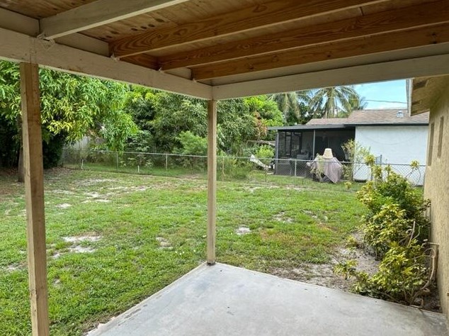 649 Ocean Ave, Boynton Beach FL 33435-5102 exterior