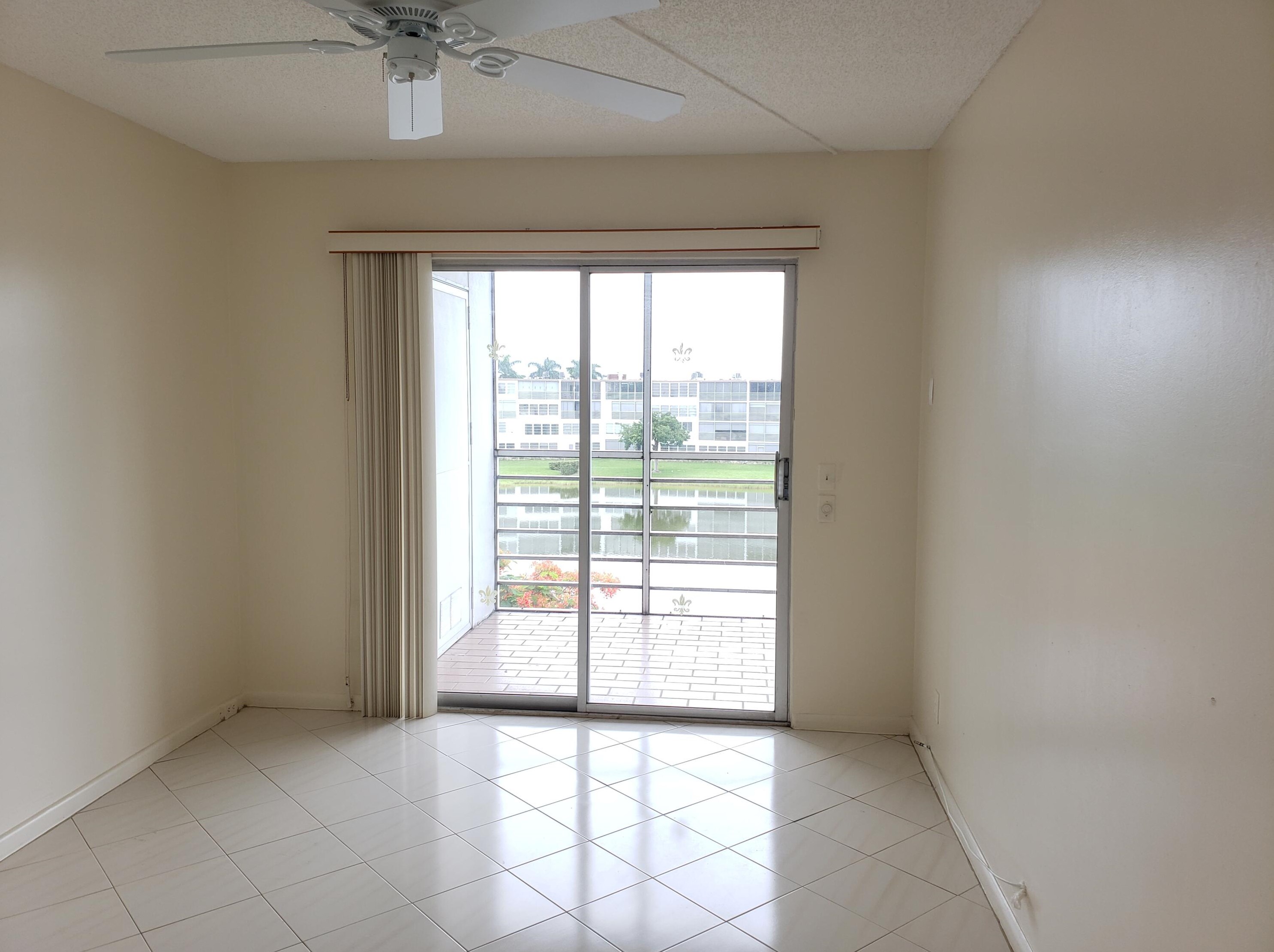 4055 Wolverton C, Boca Raton FL exterior