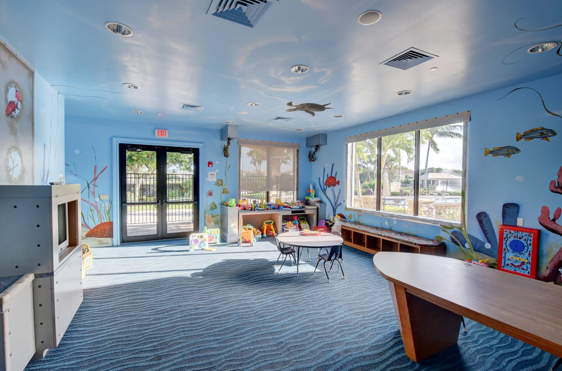 8955 Briarwood Meadow Ln, Boynton Beach FL 33473-7817 exterior