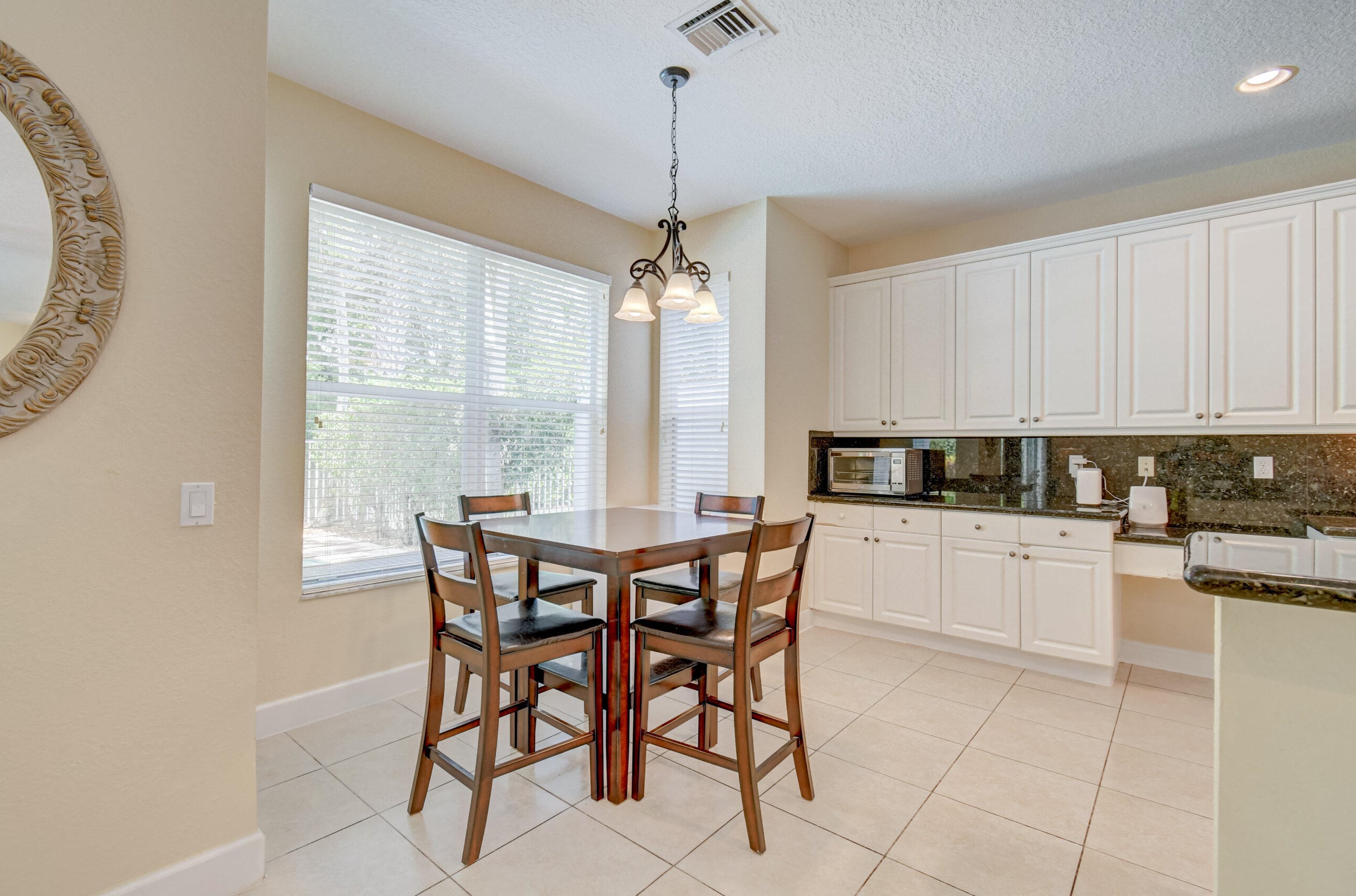 8955 Briarwood Meadow Ln, Boynton Beach FL 33473-7817 exterior