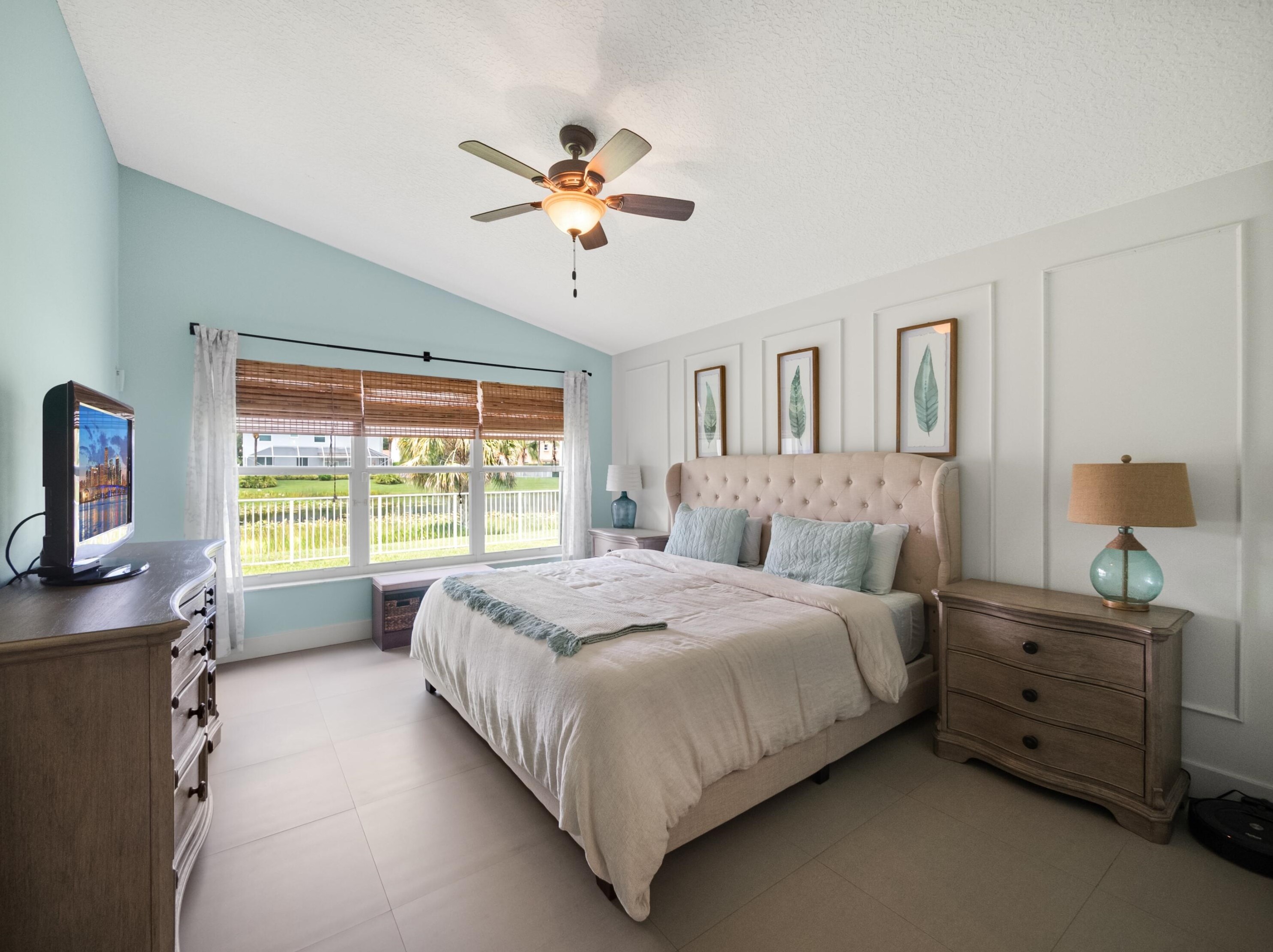 5378 Oakmont Vlg Cir, Lake Worth FL 33463-8203 exterior