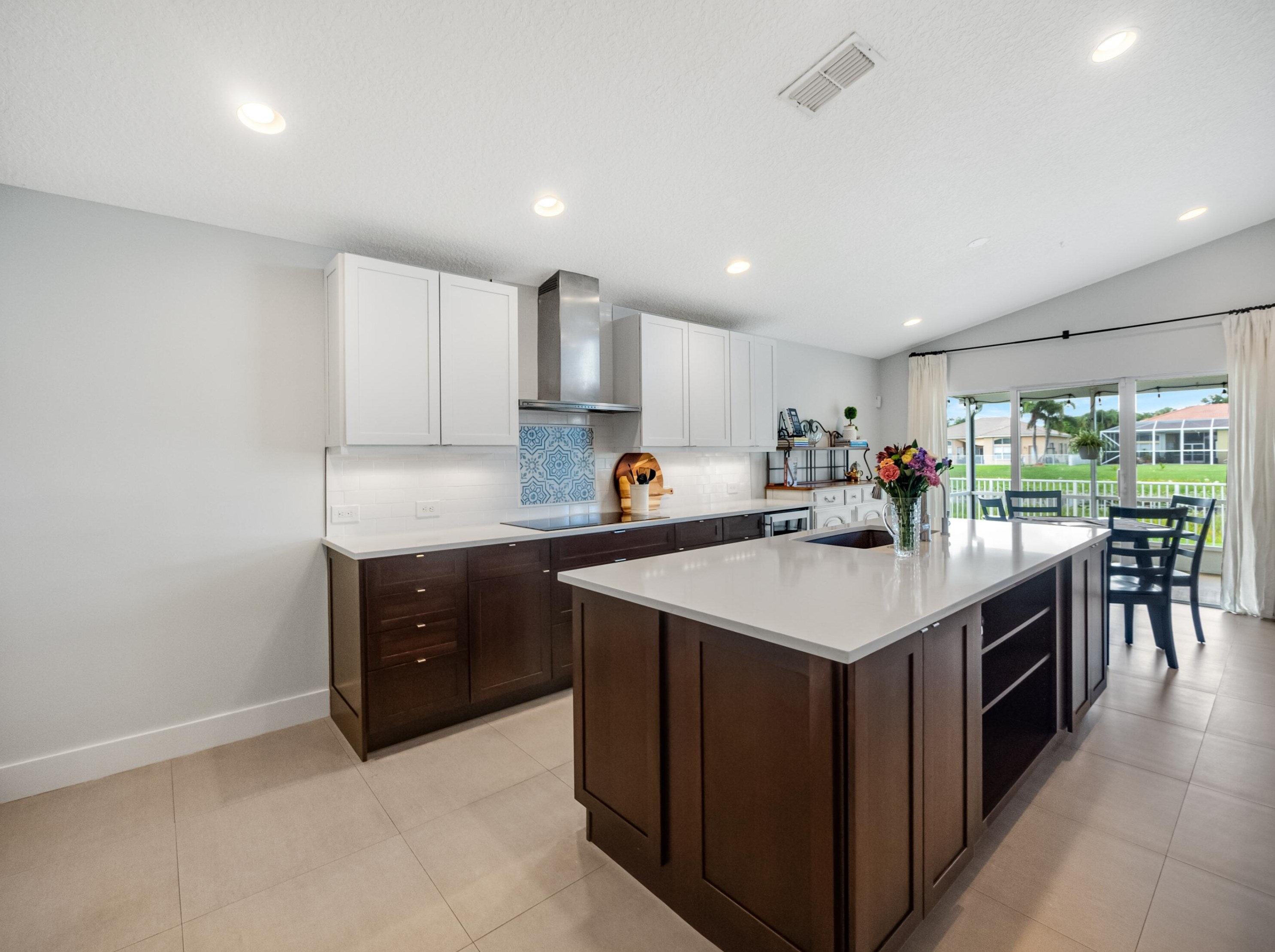 5378 Oakmont Vlg Cir, Lake Worth FL 33463-8203 exterior