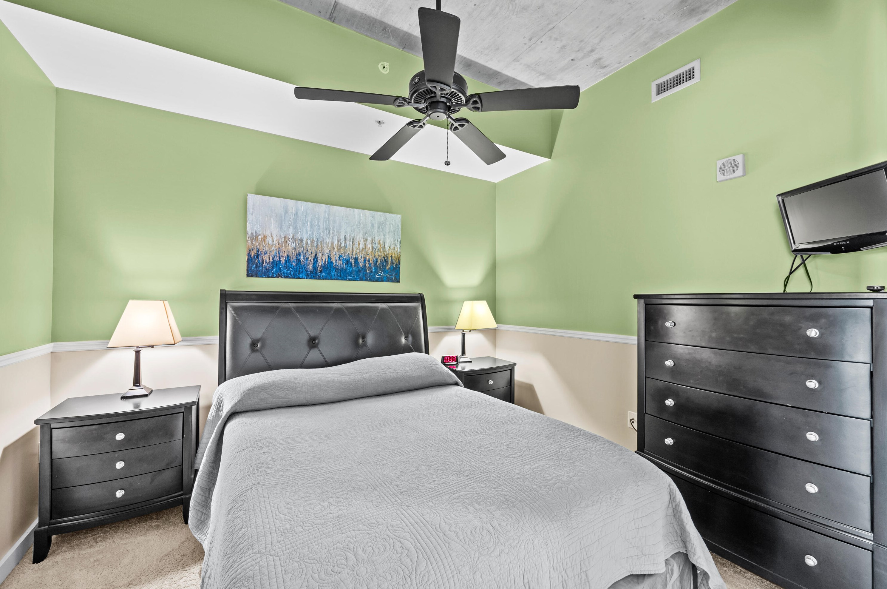 300 S Australian Ave Unit 1417, West Palm Beach, FL 33401