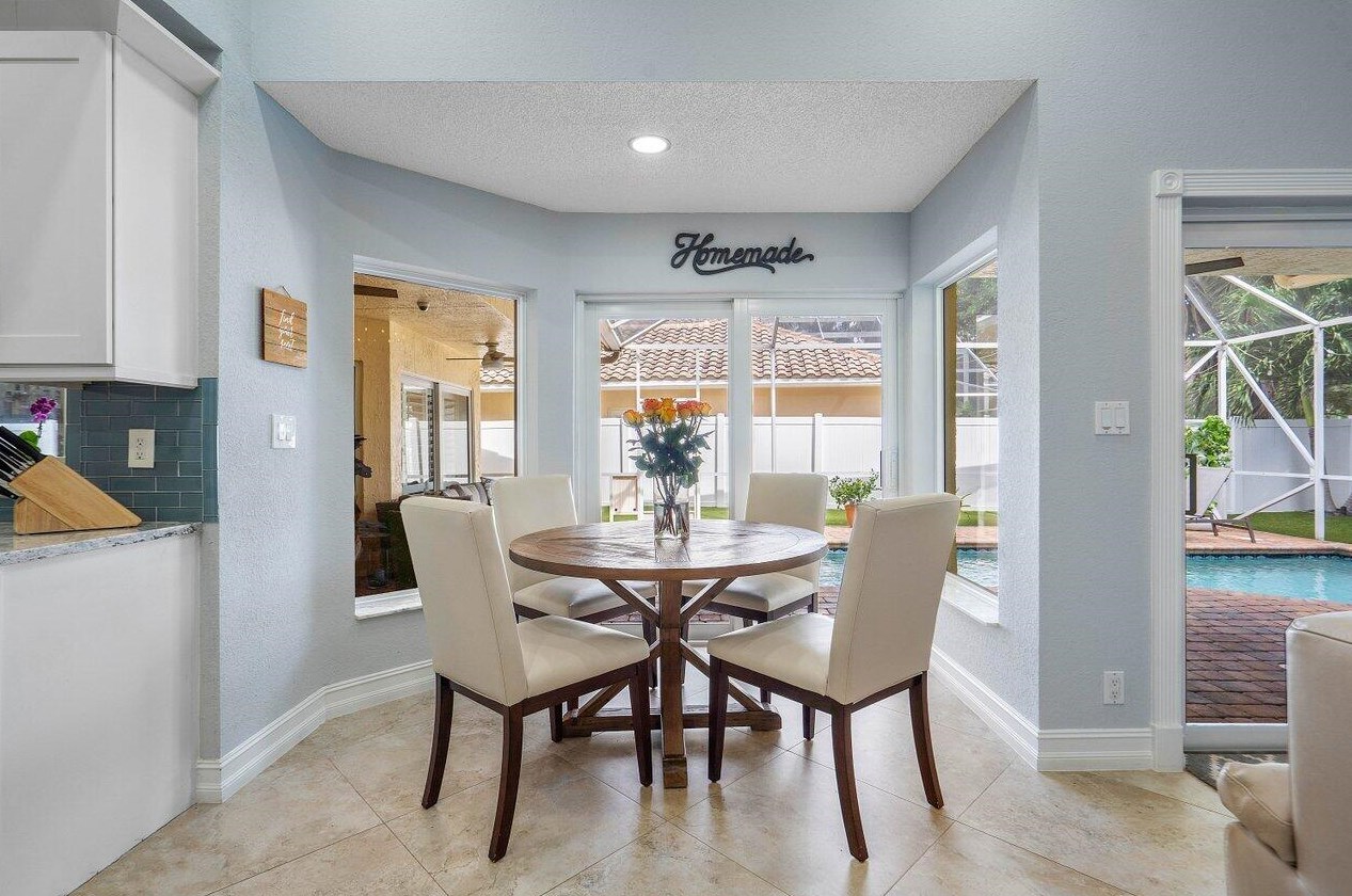 6190 Vis Linda Ln, Boca Raton FL 33433-8225 exterior