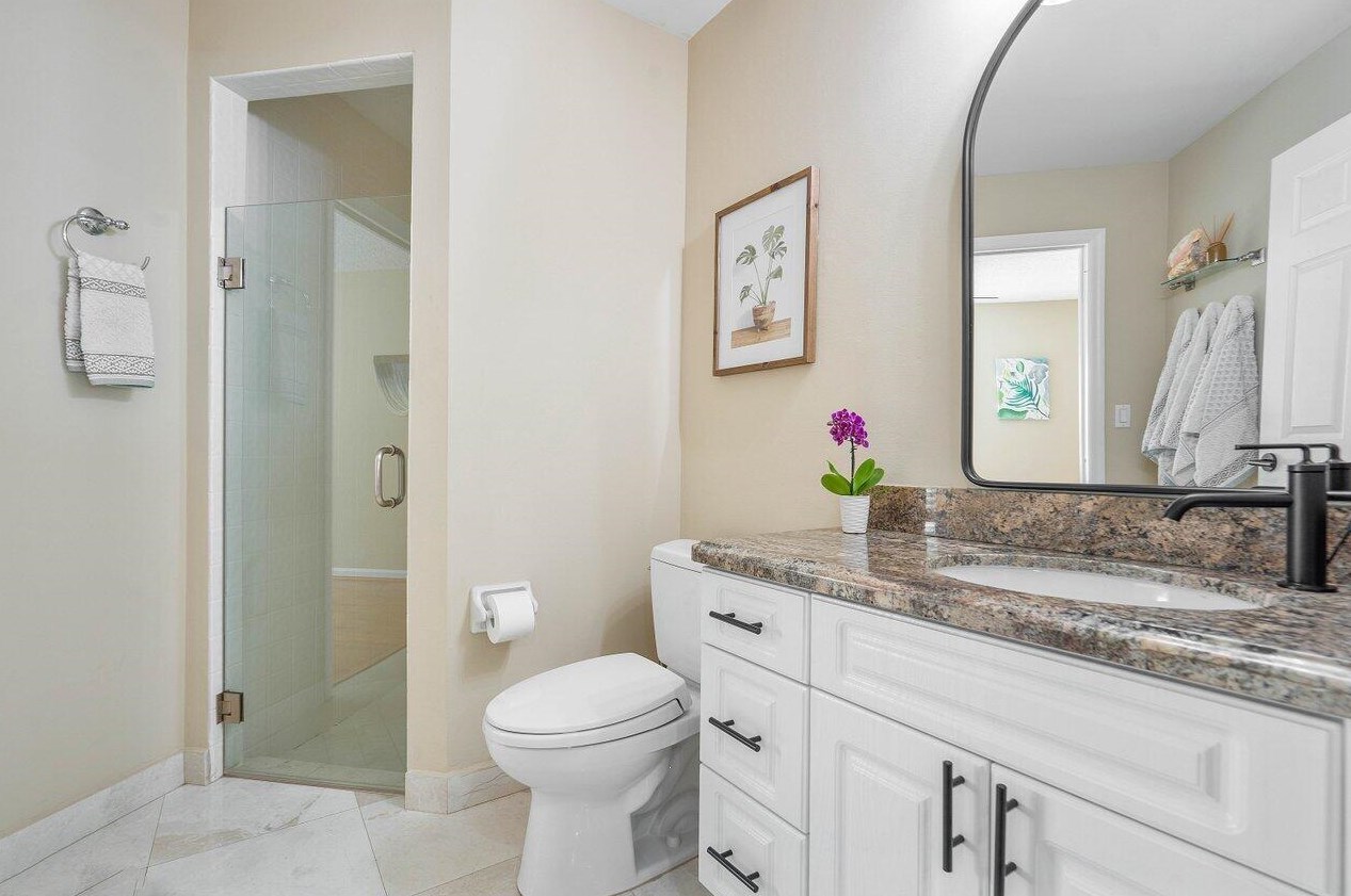 6190 Vis Linda Ln, Boca Raton FL 33433-8225 exterior