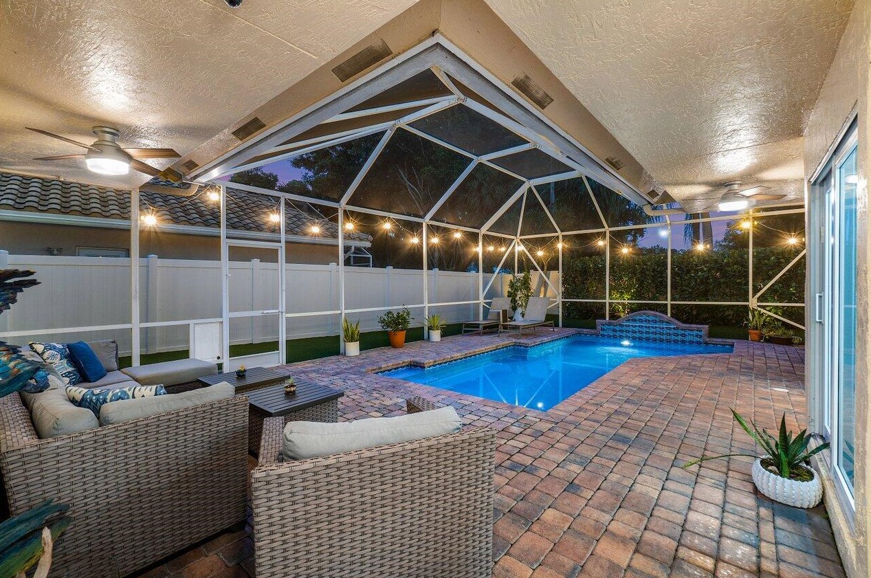 6190 Vis Linda Ln, Boca Raton FL 33433-8225 exterior