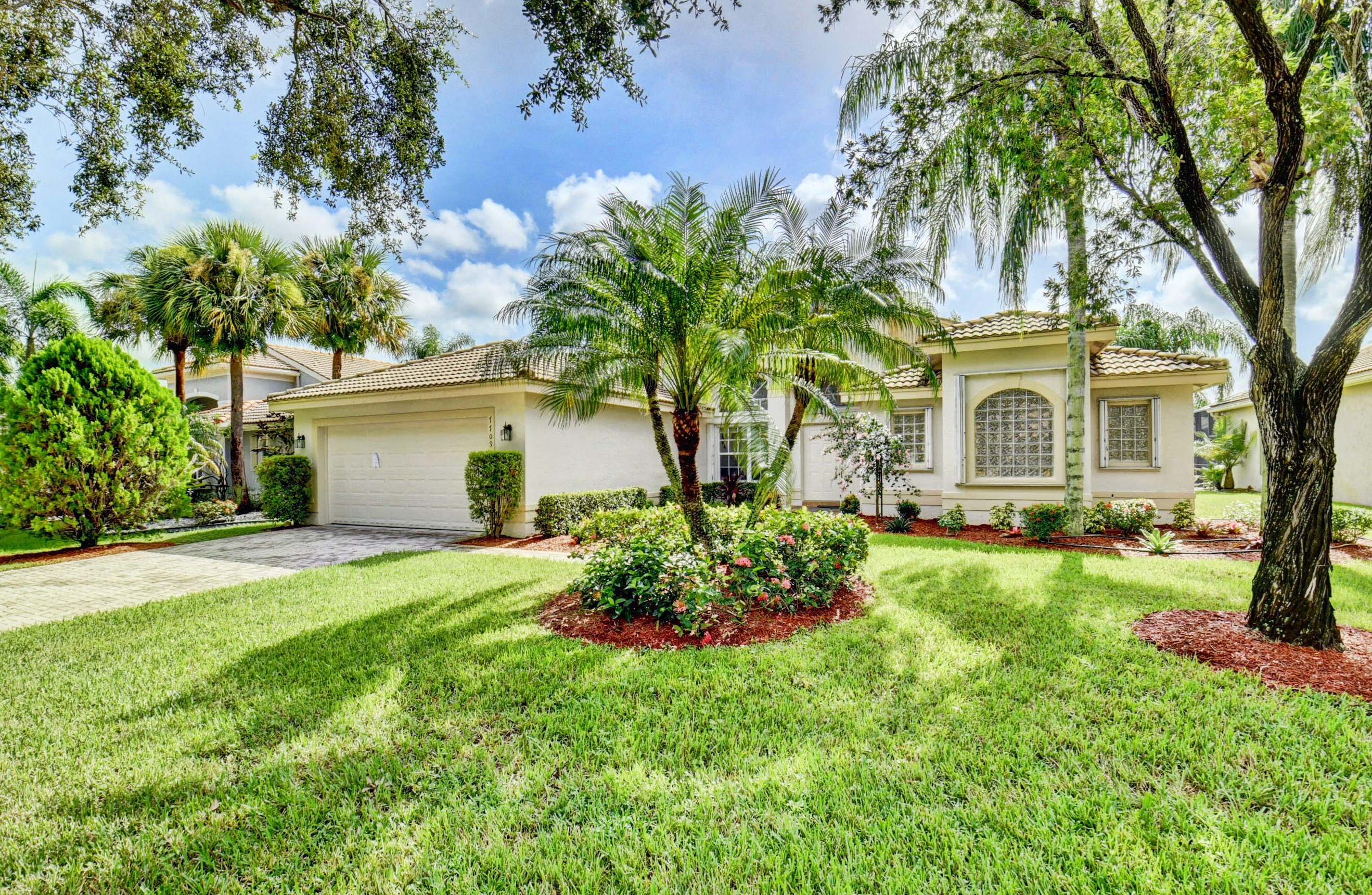 7709 Royale River Ln, Lake Worth FL  33467-6919 exterior