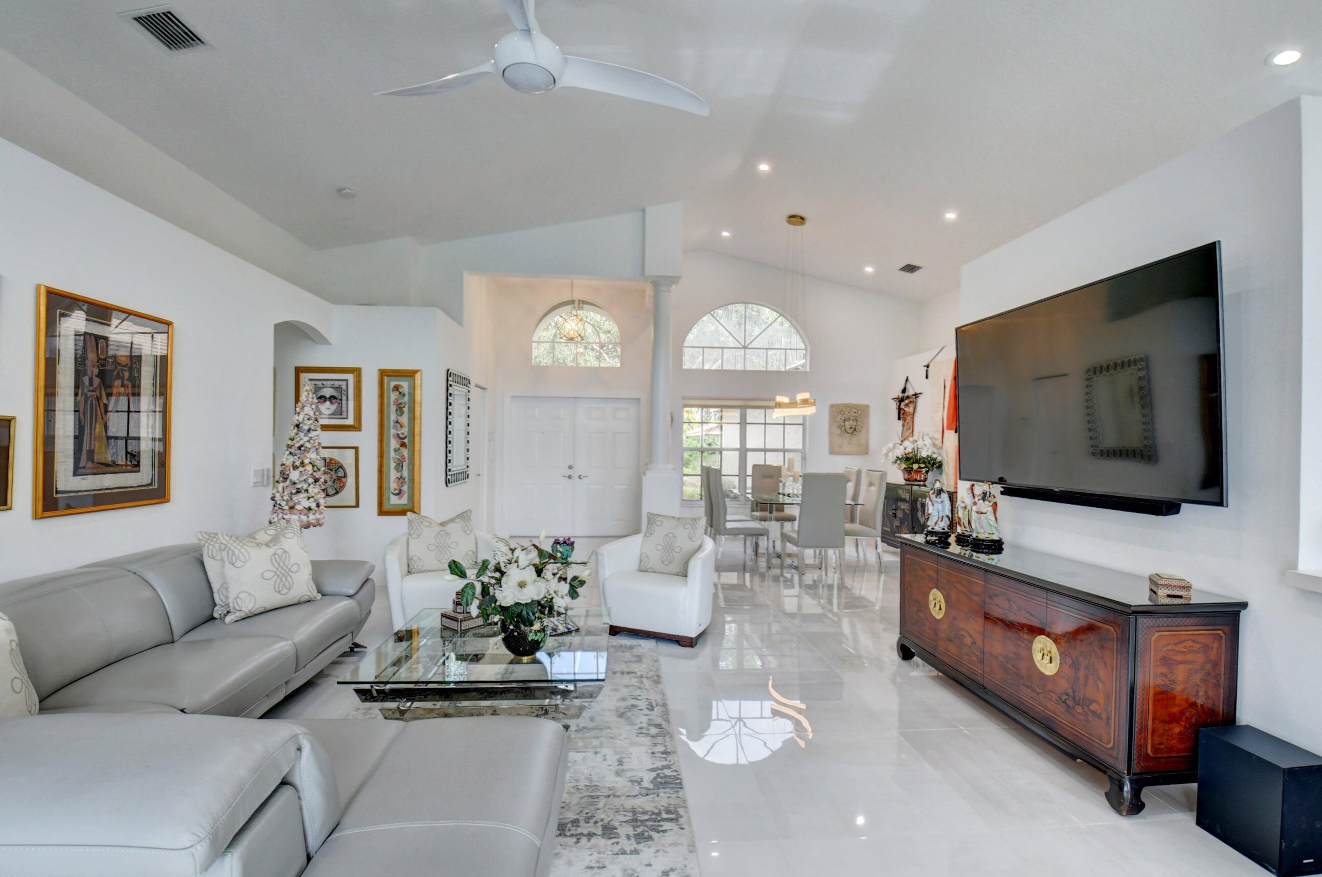 7709 Royale River Ln, Lake Worth FL  33467-6919 exterior