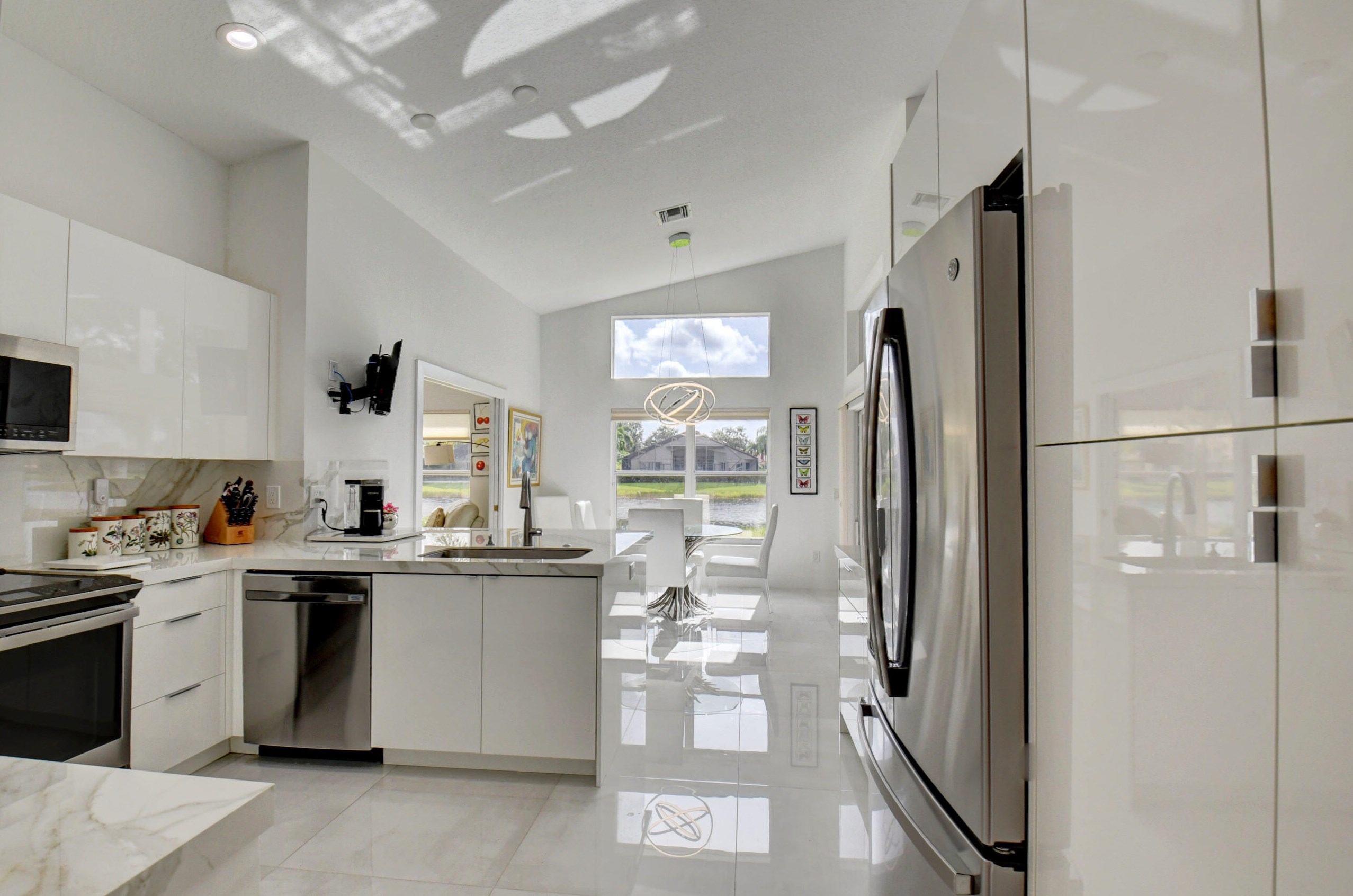 7709 Royale River Ln, Lake Worth FL  33467-6919 exterior