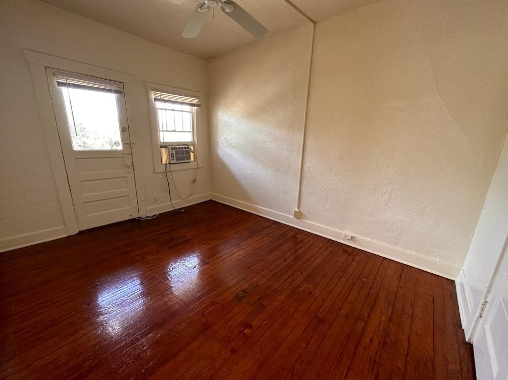 2010 Broward Ave Apt 9, West Palm Beach, FL 33407