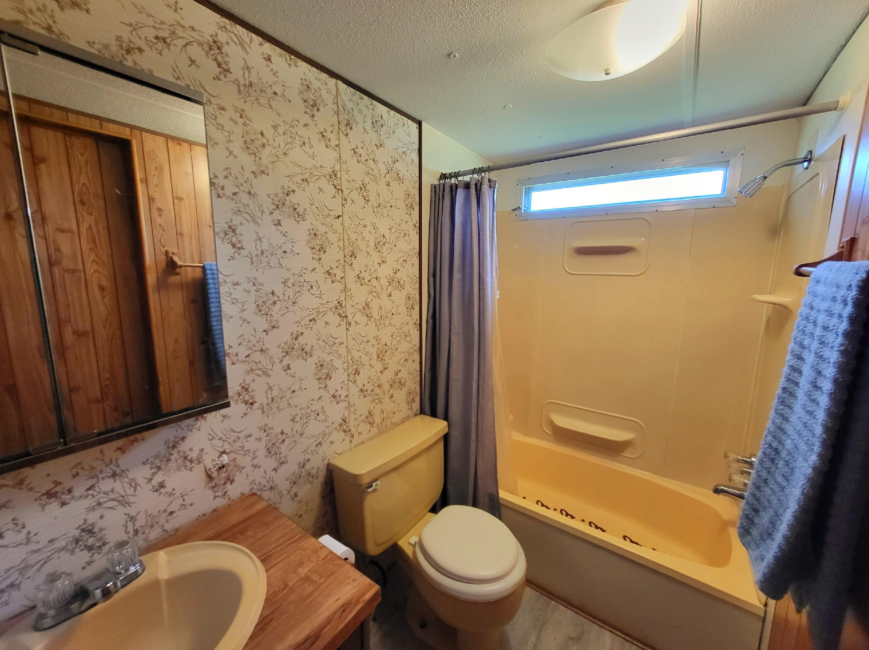 1031 Lk Dr, Okeechobee FL 34974-0299 exterior