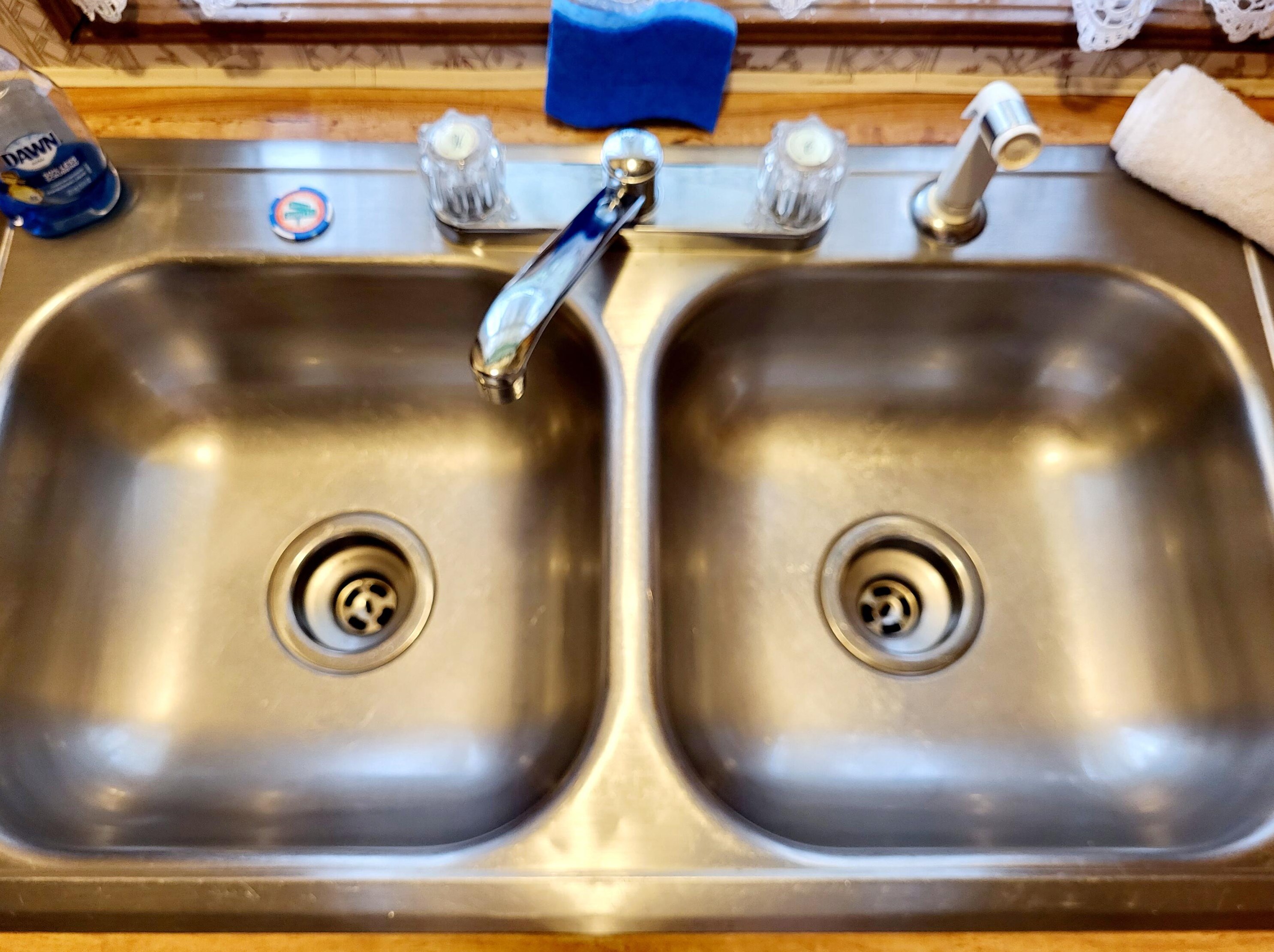 1031 Lk Dr, Okeechobee FL 34974-0299 exterior