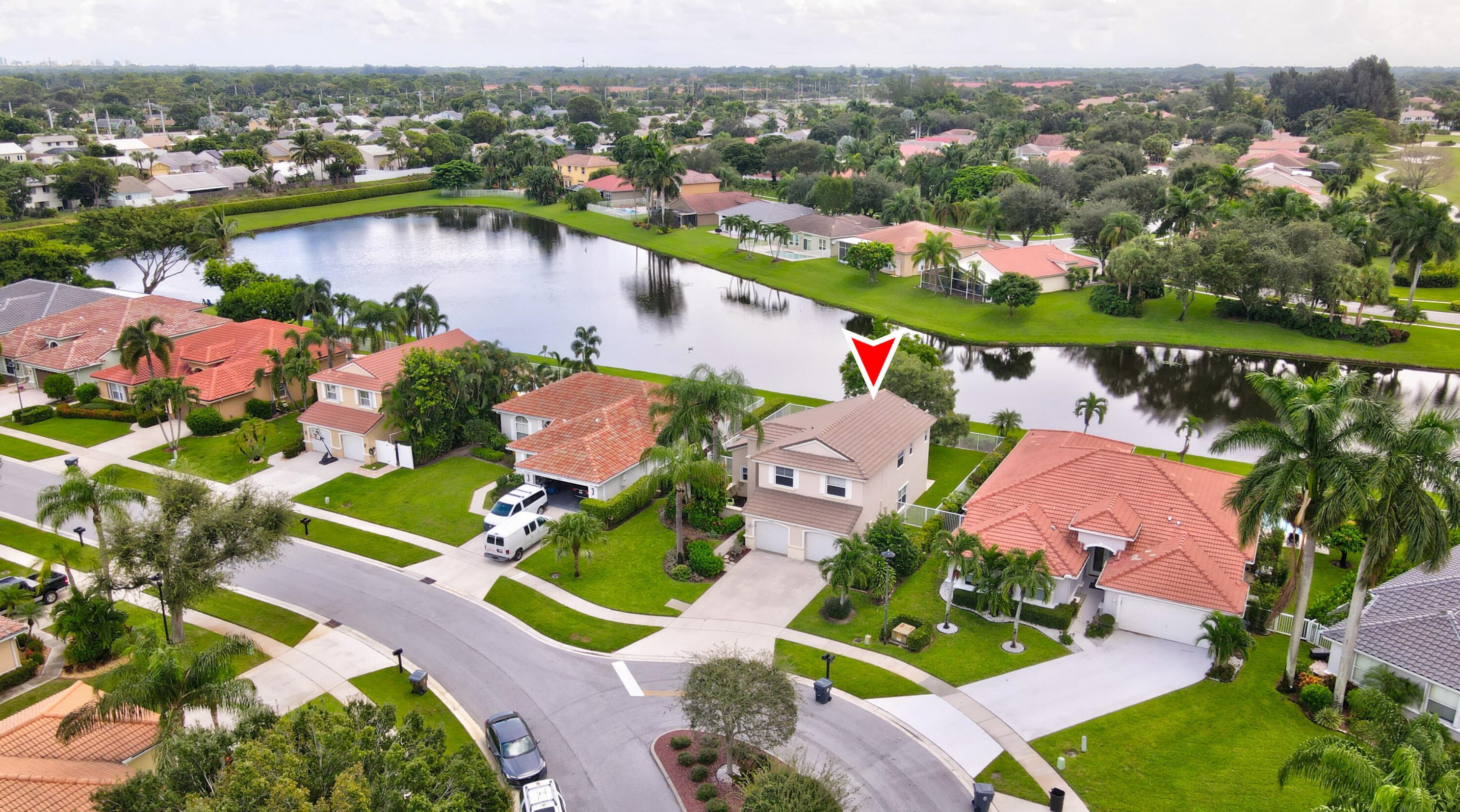 6006 Las Colinas Cir, Lake Worth FL 33463-6560 exterior