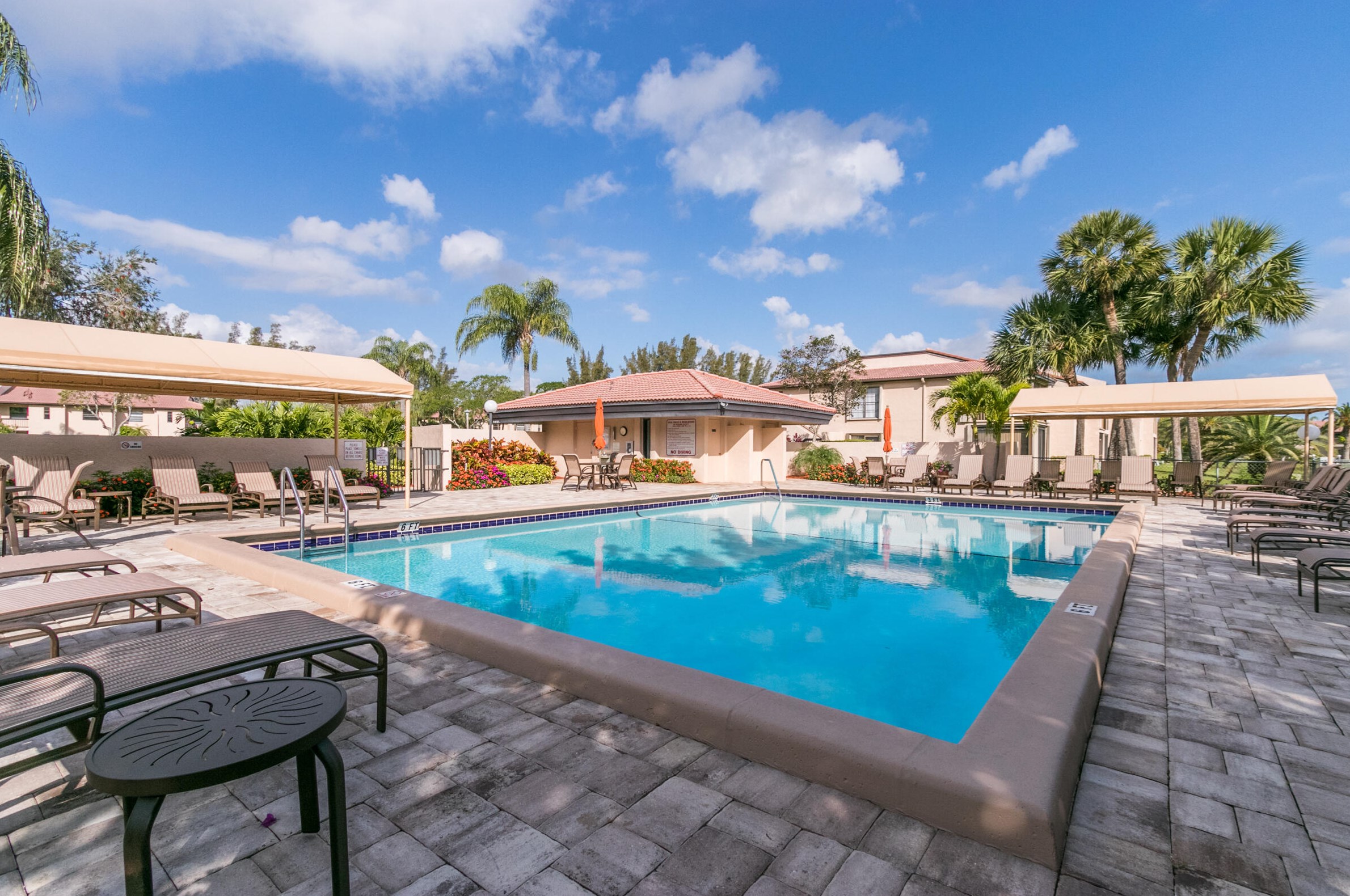 9284 Vista Del Lago, Boca Raton FL  33428-3117 exterior