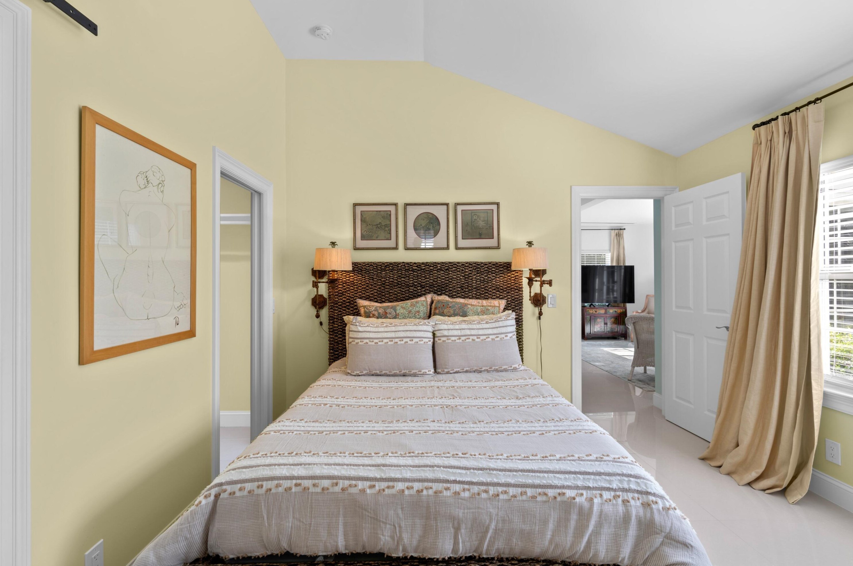 312 Palmway, Lake Worth FL  33460-3519 exterior