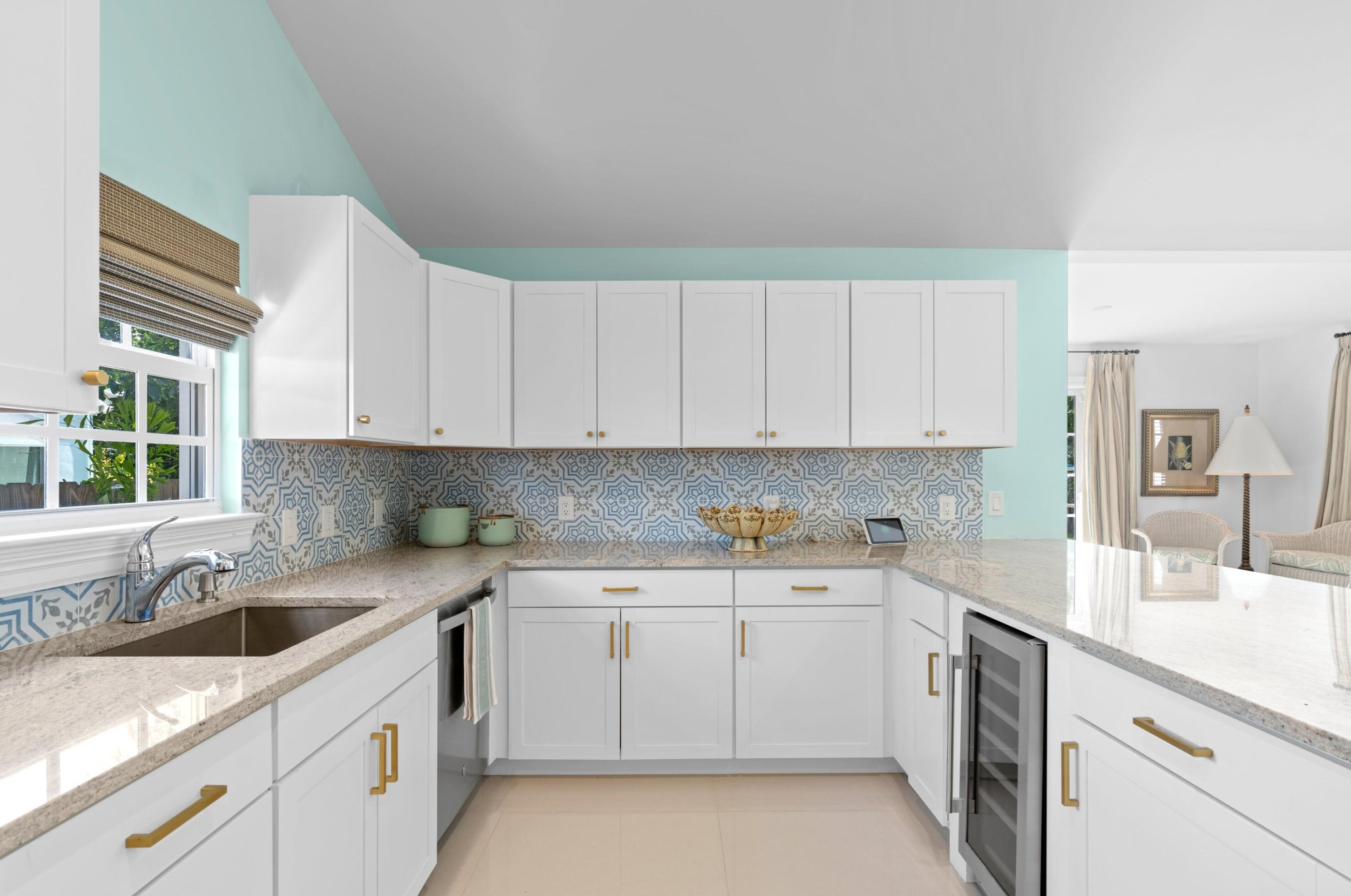 312 Palmway, Lake Worth FL  33460-3519 exterior