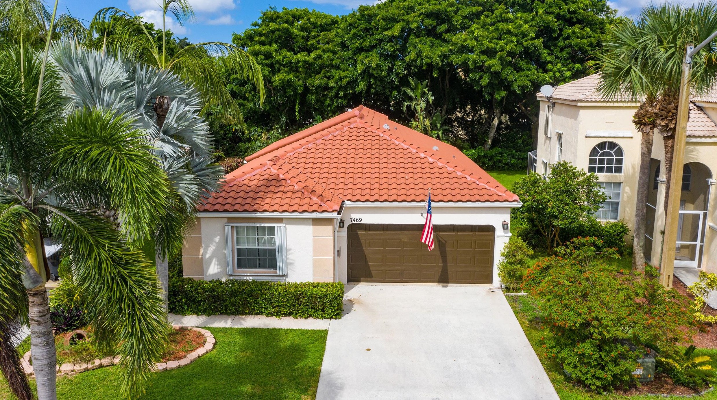 7469 Kingsley Ct, Lake Worth FL  33467-7325 exterior