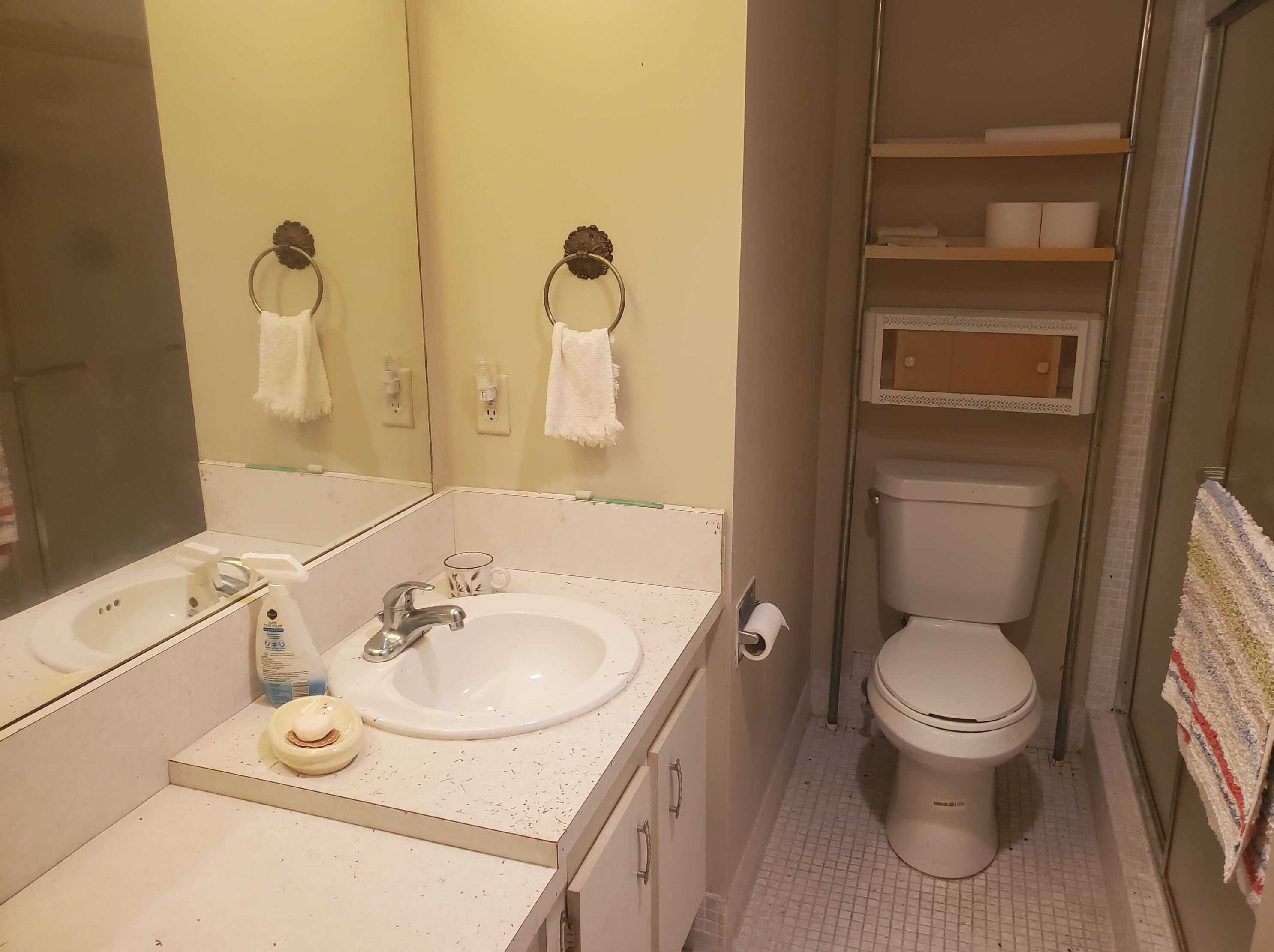 2008 Hythe A, Boca Raton FL 33434-4603 exterior