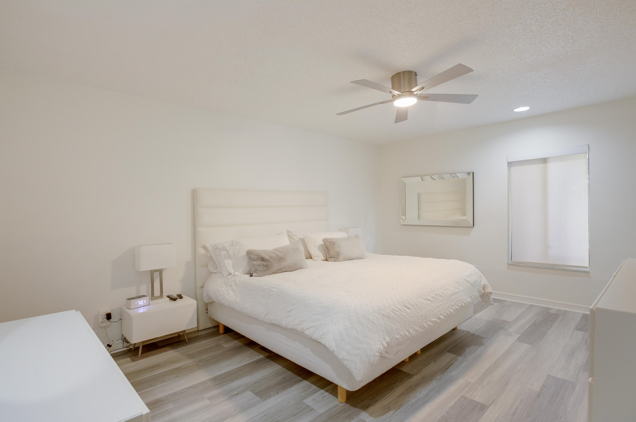 6764 Versailles Ct, Lake Worth FL  33467-5062 exterior