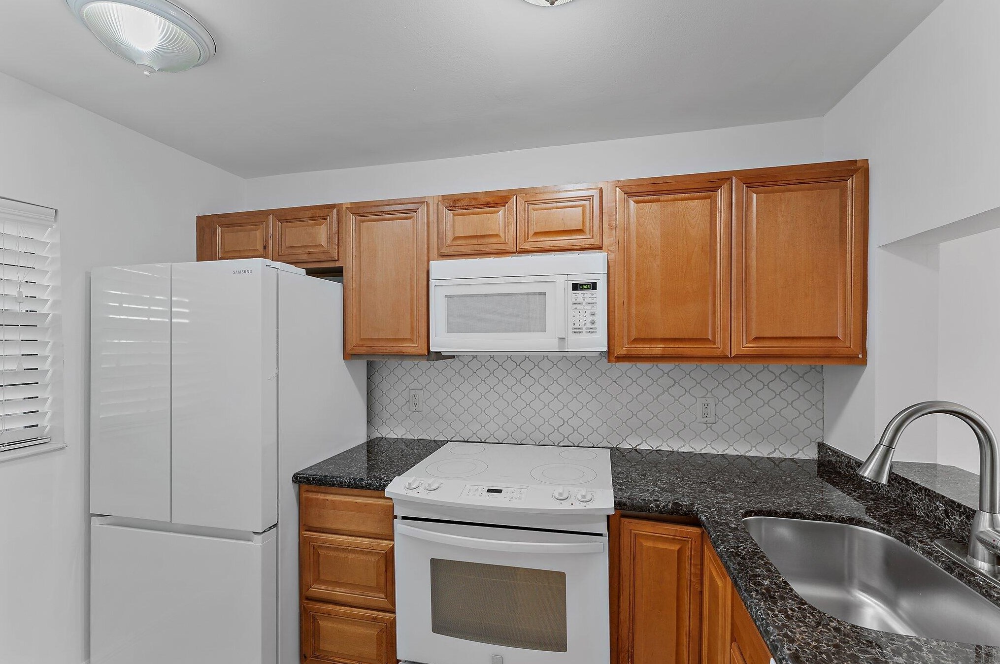406 Cypress Dr, Jupiter FL  33469-2678 exterior