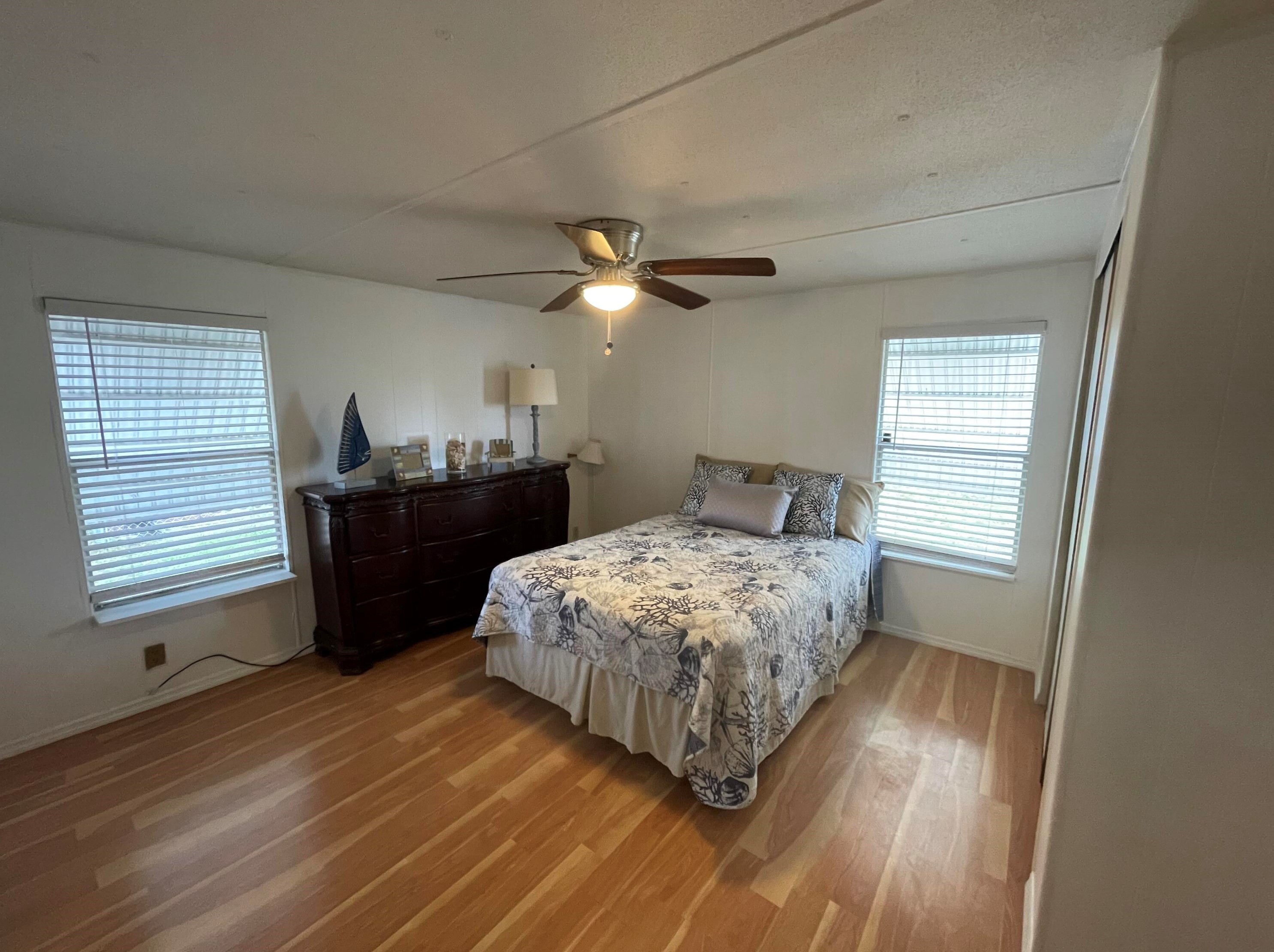 7048 Delegate St, Hobe Sound FL  33455-6022 exterior