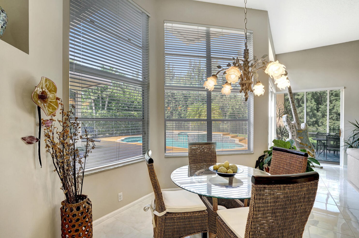 8211 Muirhead Cir, Boynton Beach FL 33472-5064 exterior