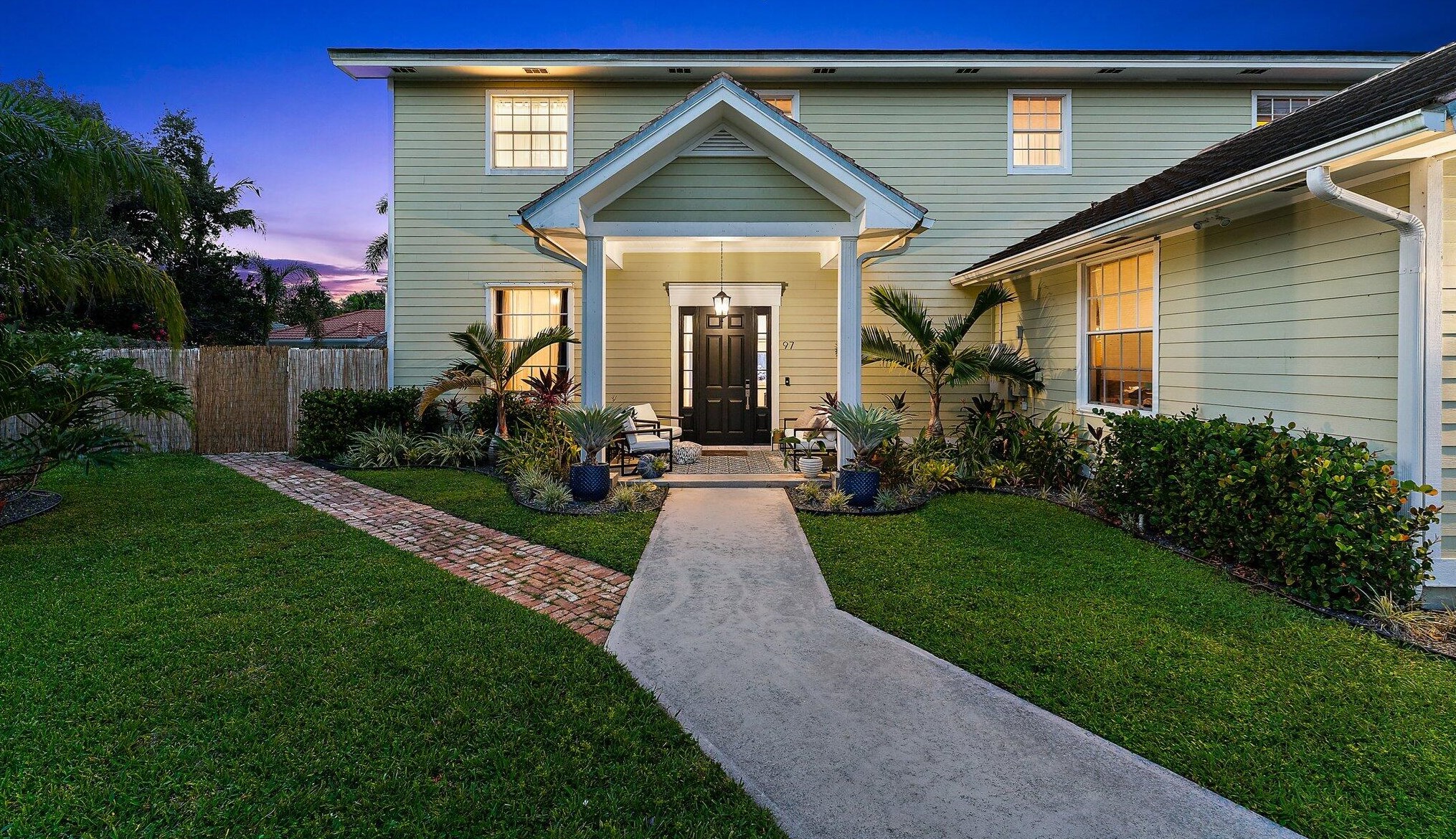 97 Beechwood Trl, Jupiter FL  33469-2101 exterior