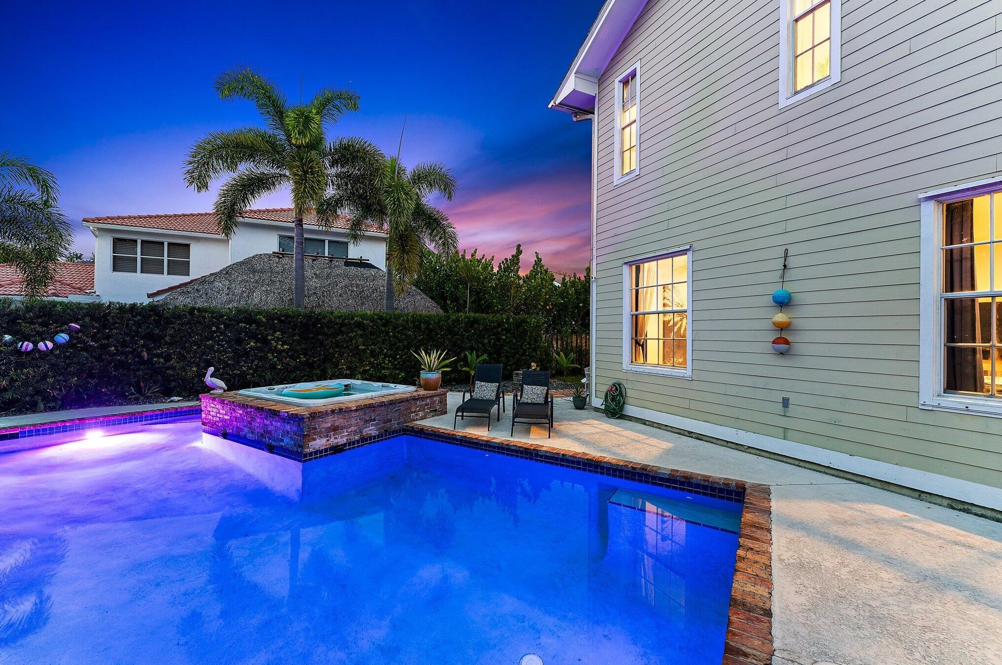 97 Beechwood Trl, Jupiter FL  33469-2101 exterior