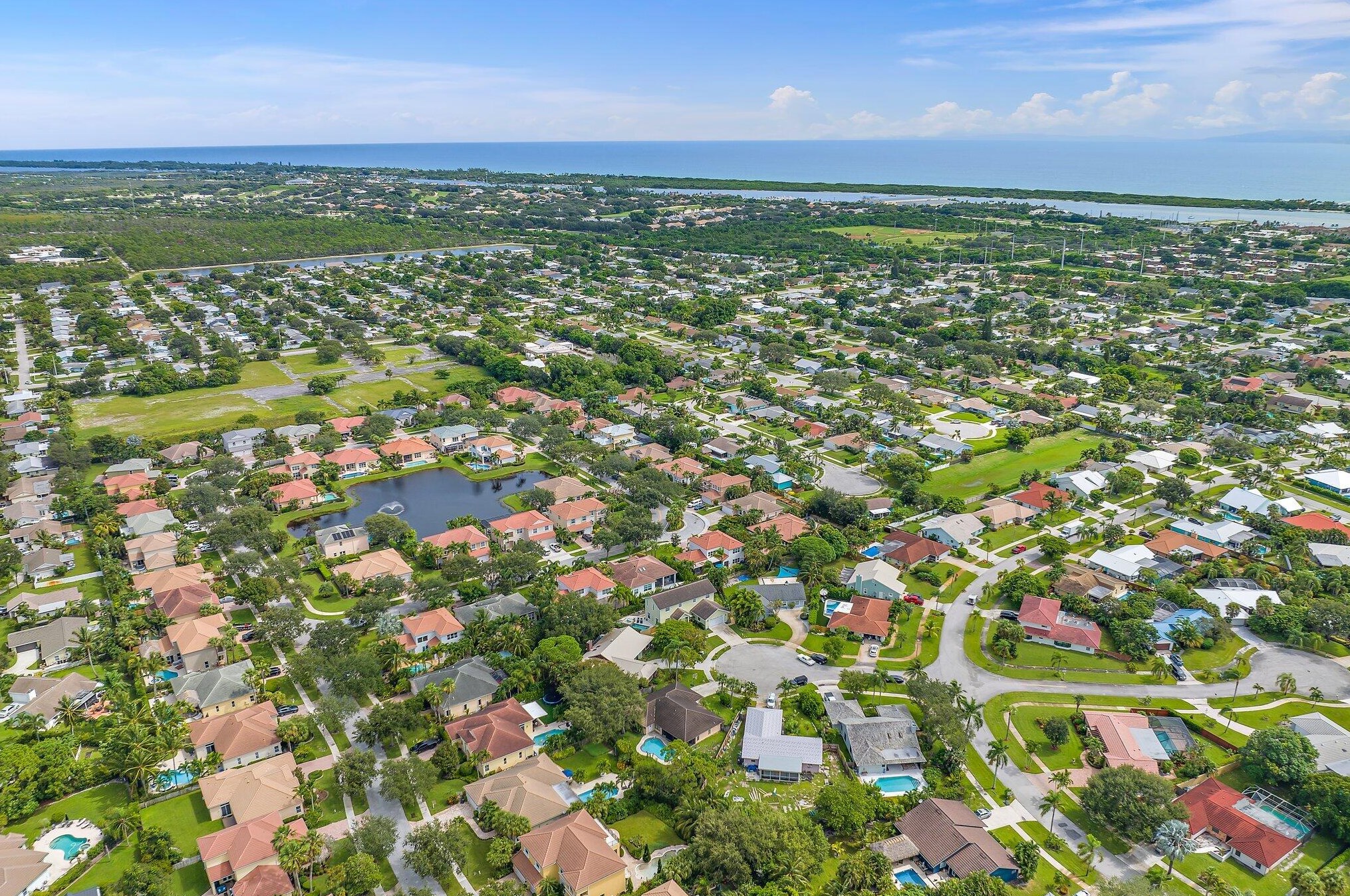 97 Beechwood Trl, Jupiter FL  33469-2101 exterior