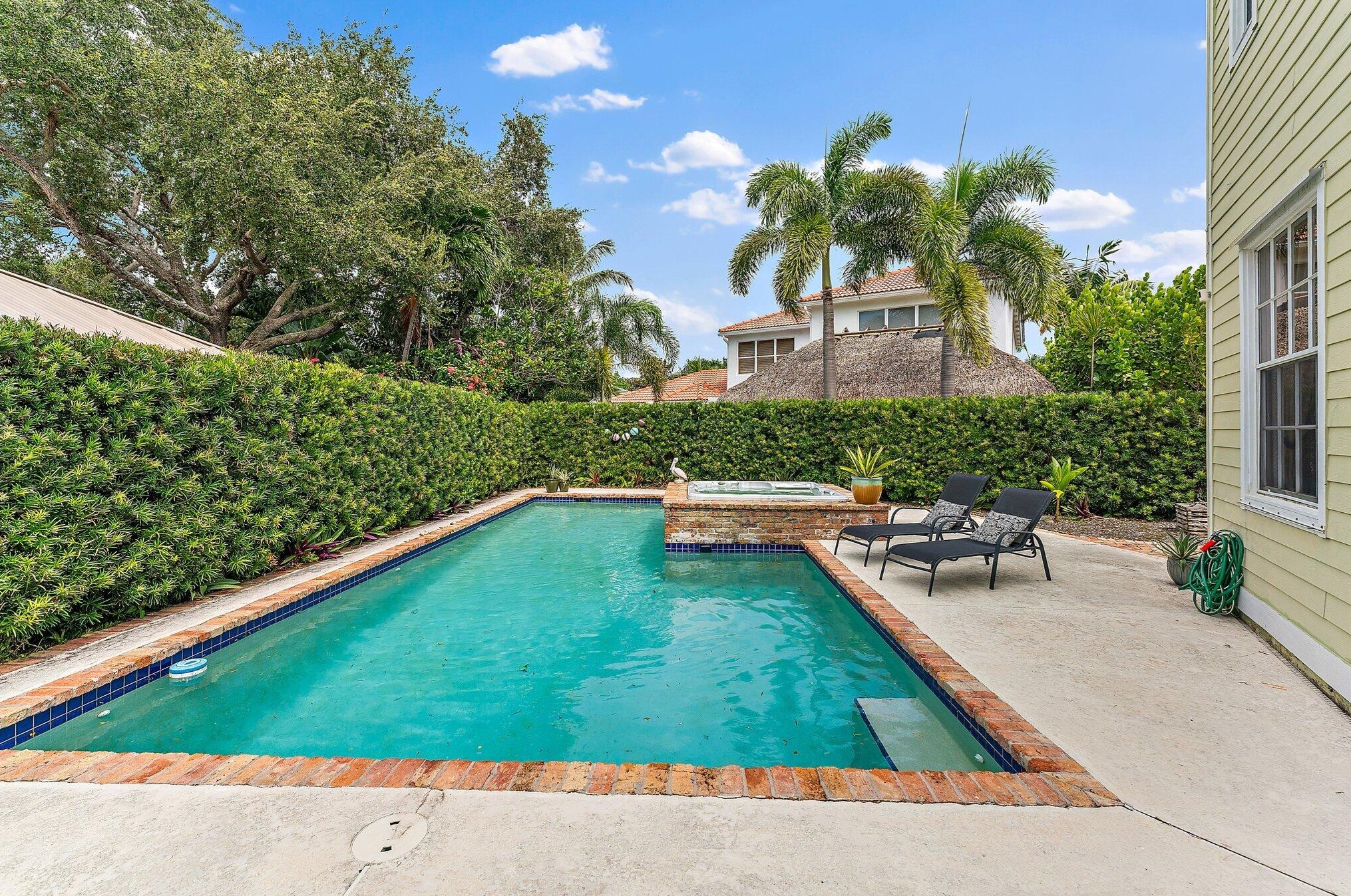 97 Beechwood Trl, Jupiter FL  33469-2101 exterior