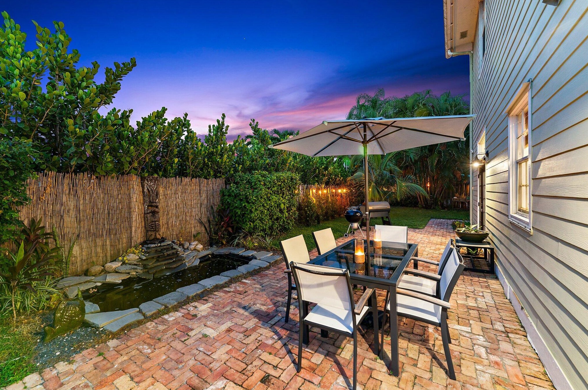 97 Beechwood Trl, Jupiter FL  33469-2101 exterior