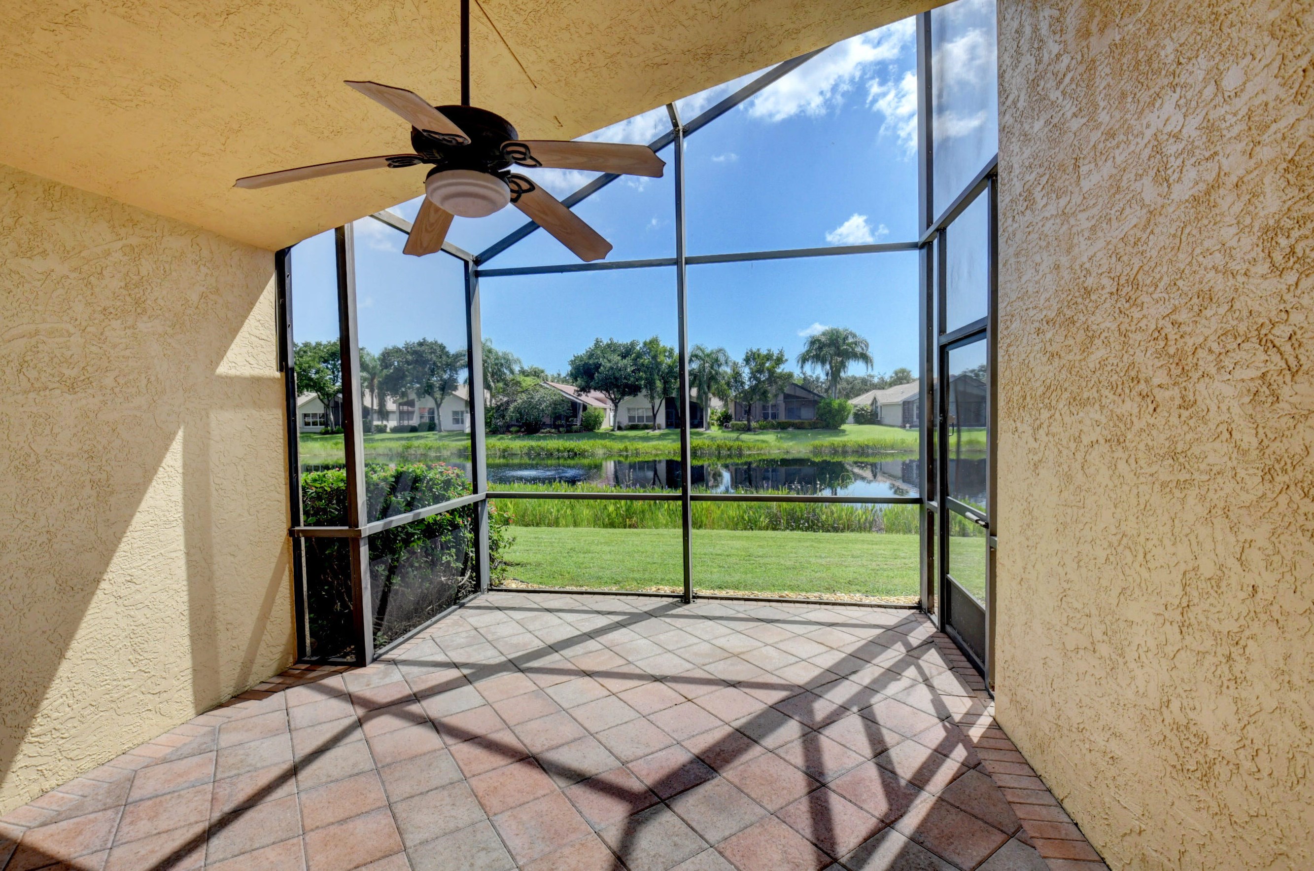 7403 W Mercada Way, Delray Beach, FL 33446