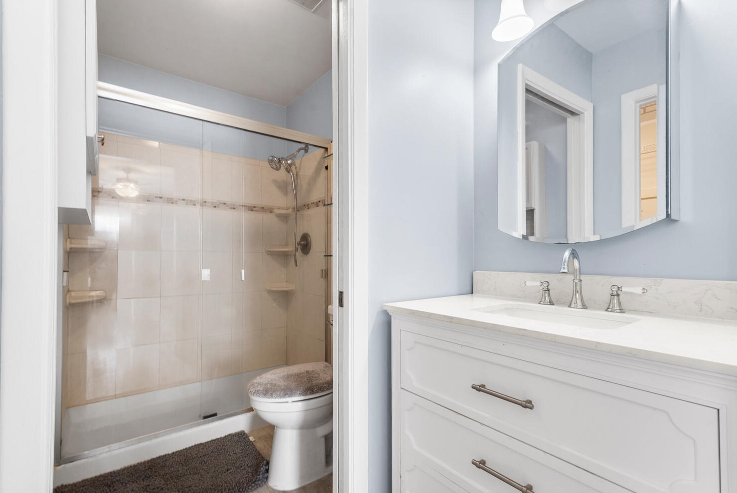 5190 Canal Cir, Lake Worth FL 33467-1840 exterior