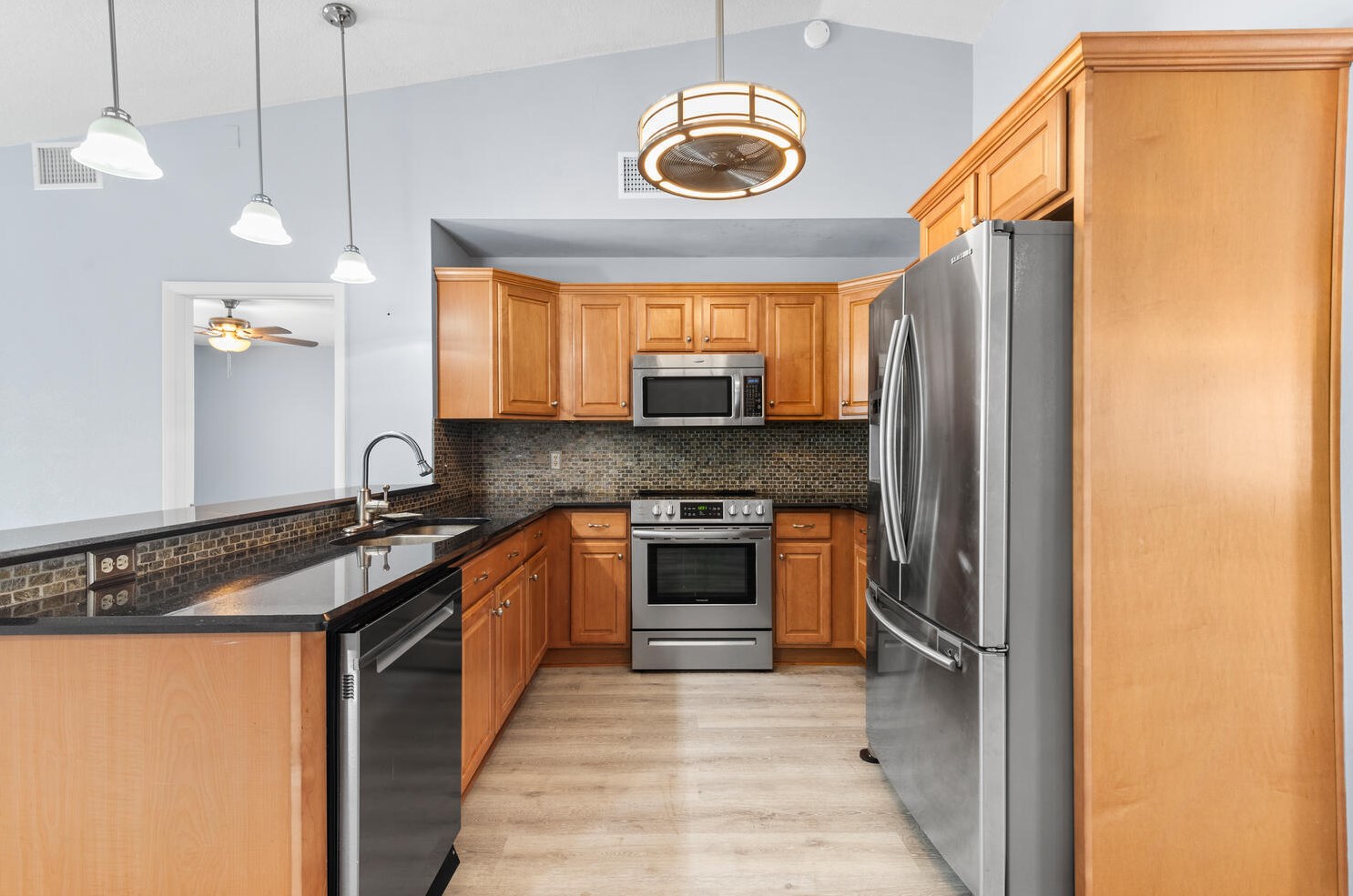 5190 Canal Cir, Lake Worth FL 33467-1840 exterior