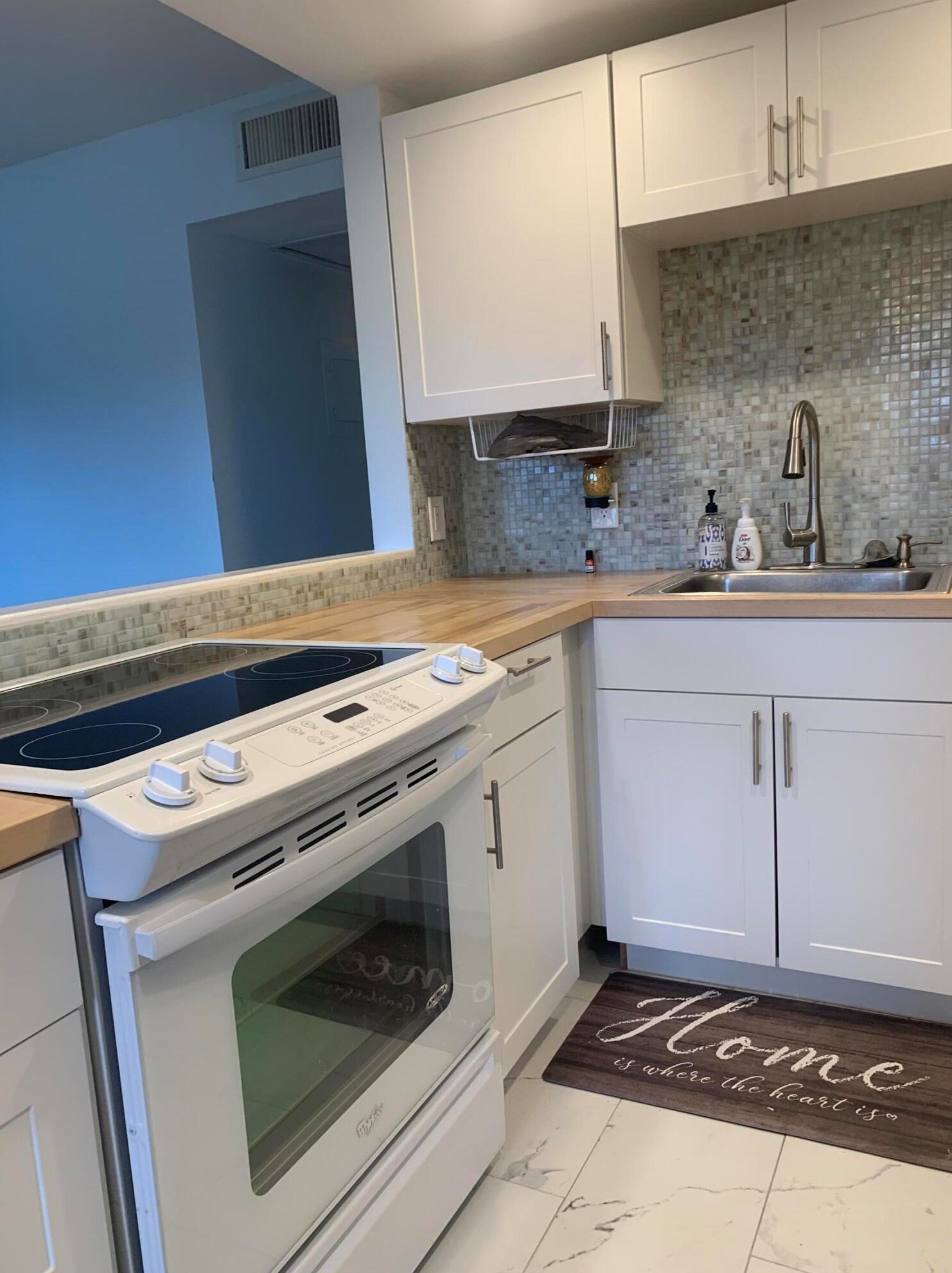 51 Sheffield C, West Palm Beach FL  33417-1565 exterior