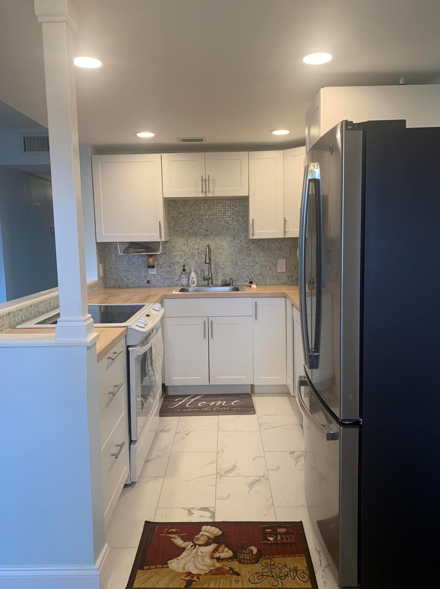 51 Sheffield C, West Palm Beach FL  33417-1565 exterior