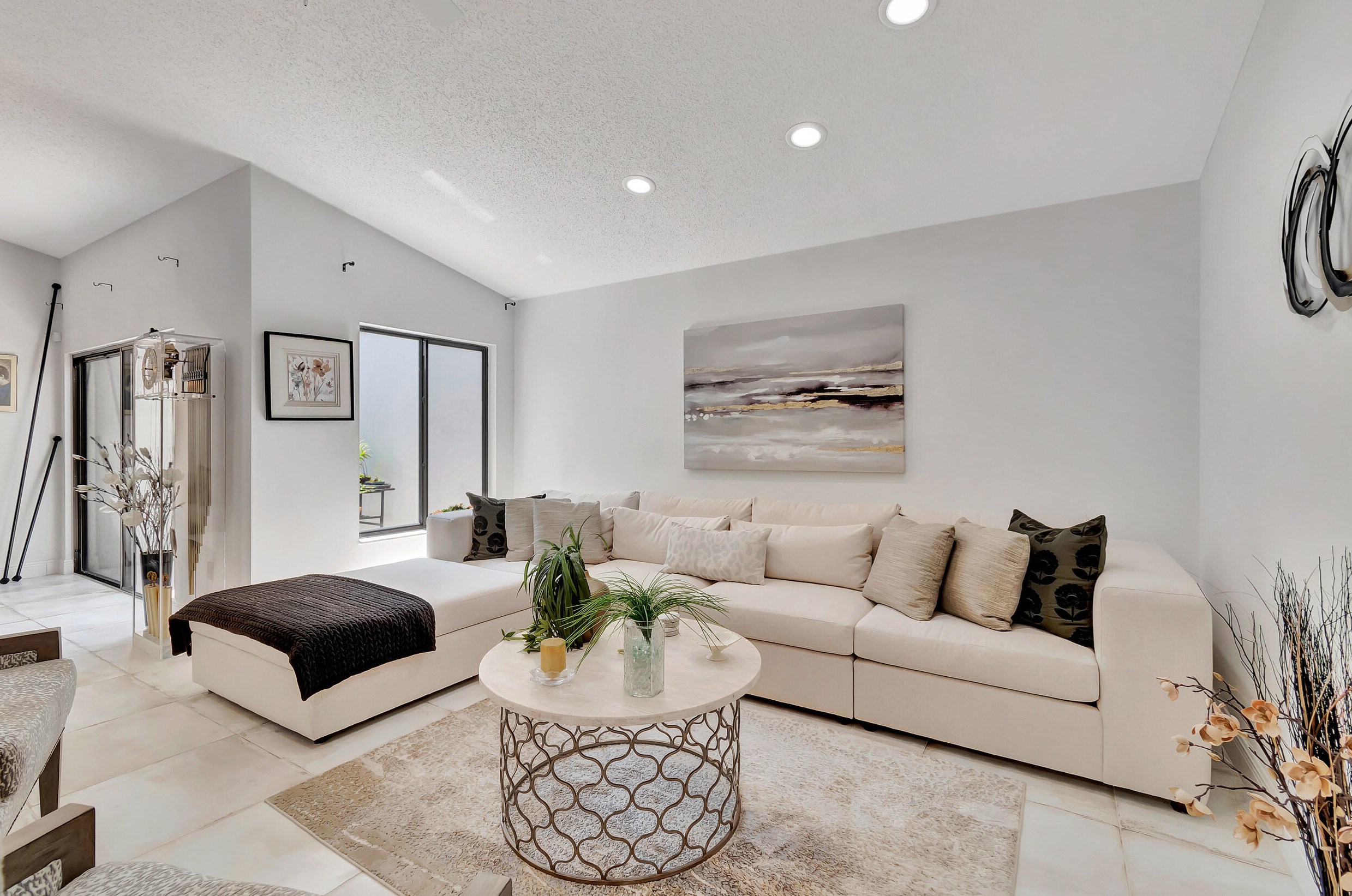 2345 Nw 14th St, Delray Beach, FL 33445