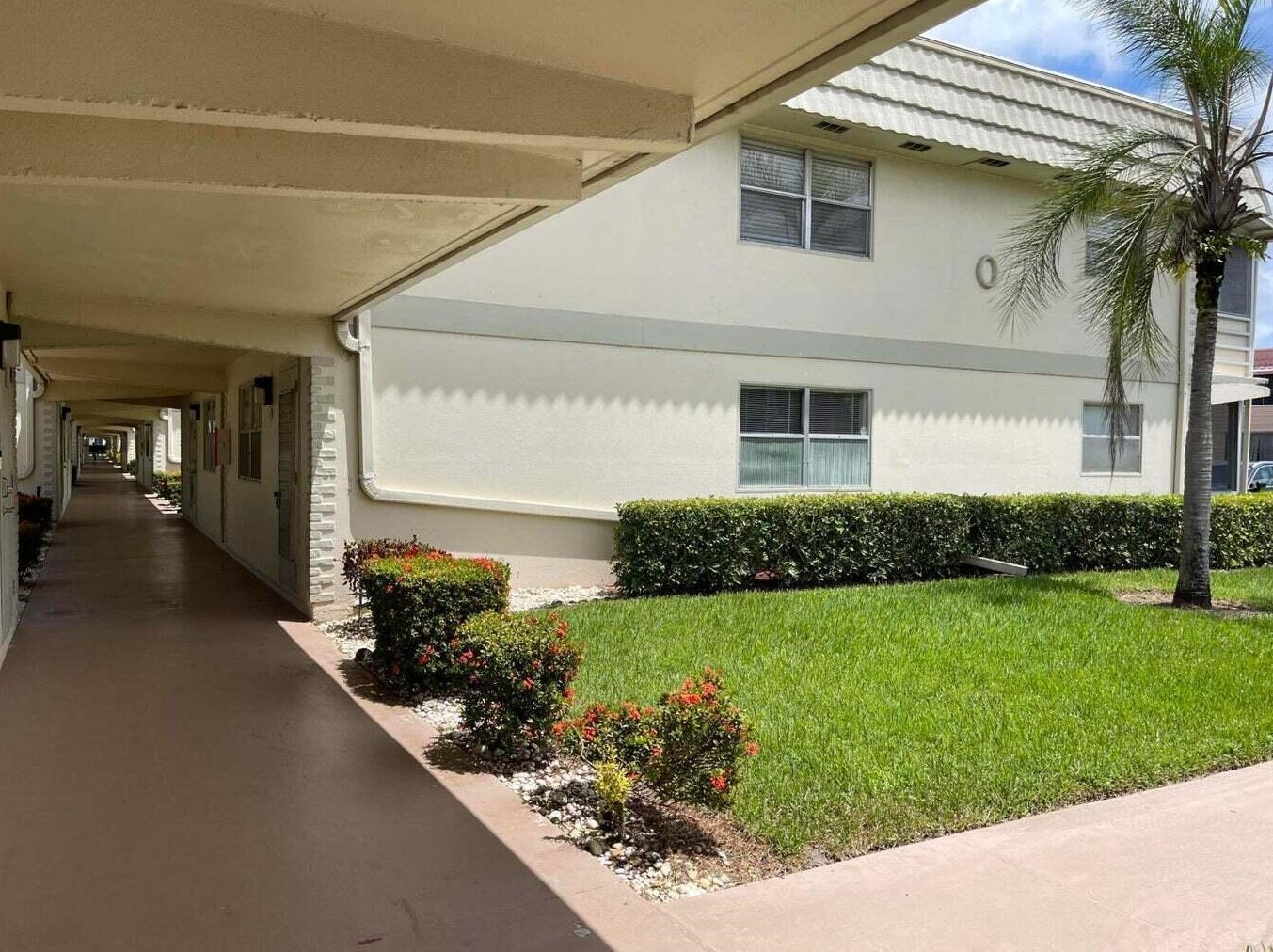 675 Saxony O, Delray Beach, FL 33446