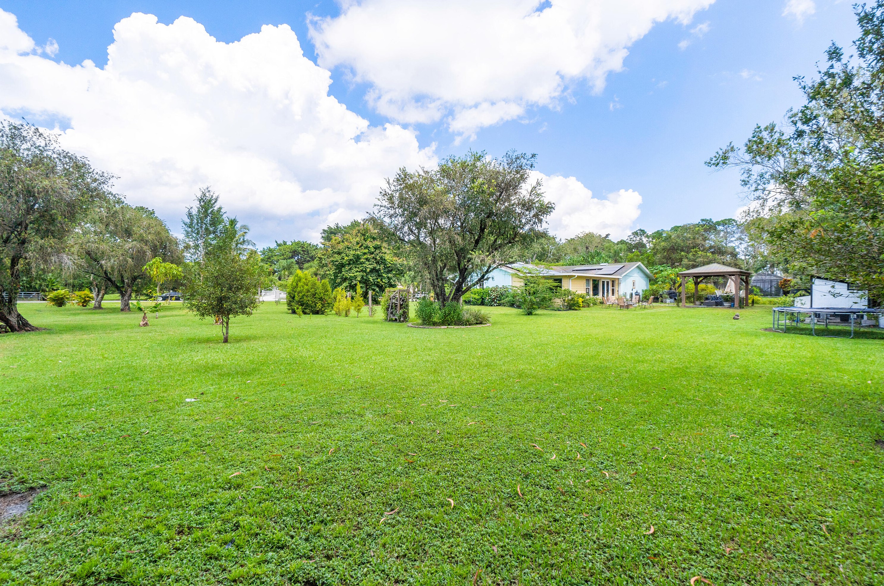 13886 158th St, Jupiter FL  33478-8515 exterior