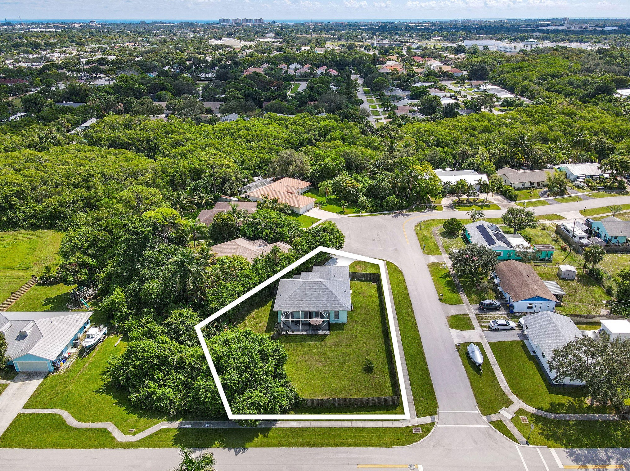 1090 Choctaw St, Jupiter FL 33458-5622 exterior