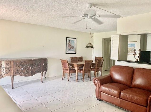 6 Preston A, Boca Raton FL 33434-4951 exterior