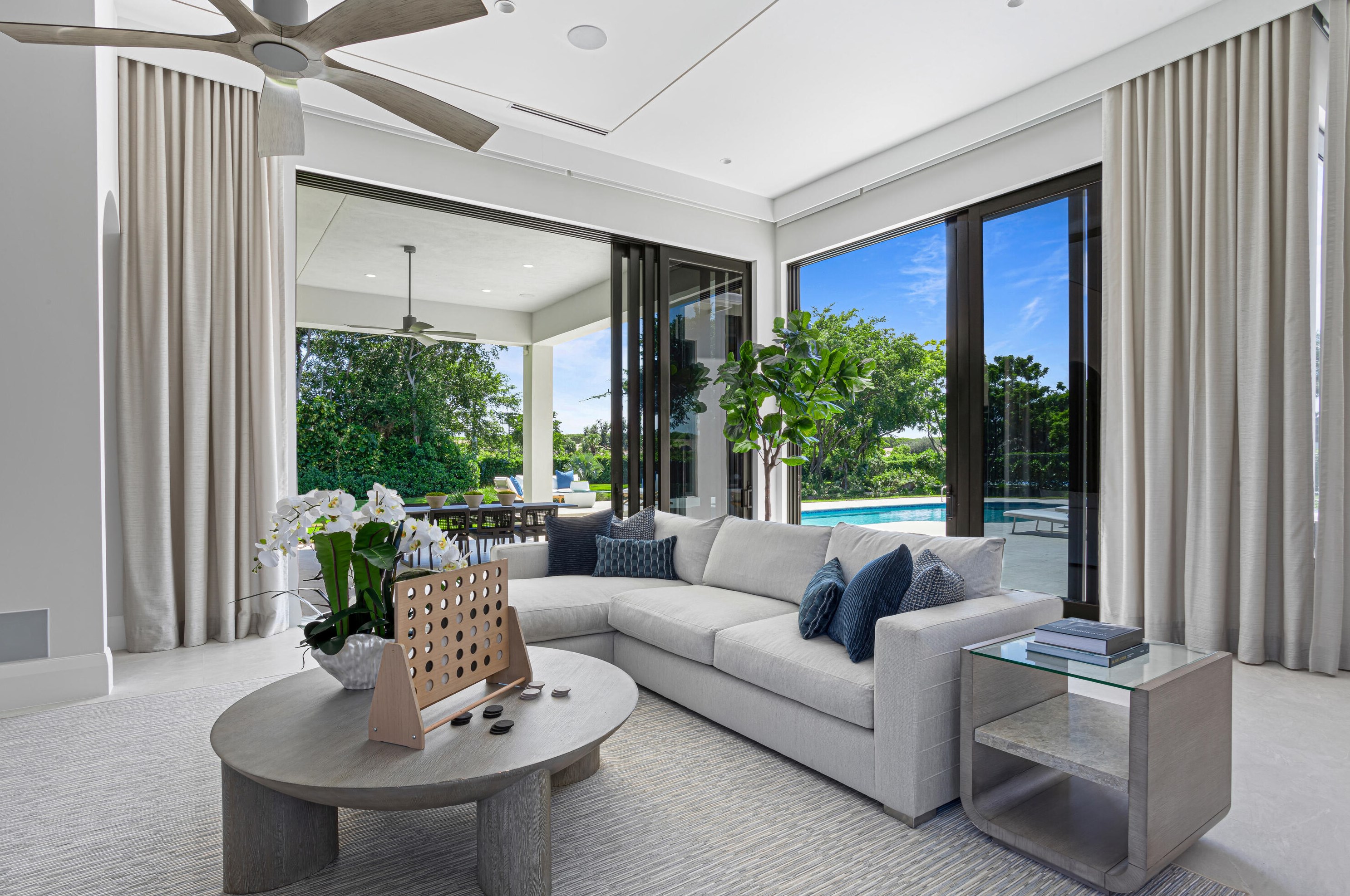 6009 Le Lac Rd, Boca Raton FL  33496-2302 exterior