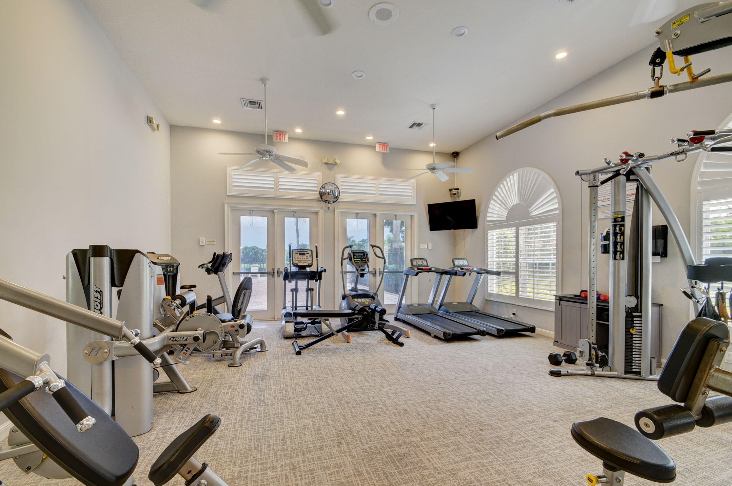 4372 Silver Glen Dr, Lake Worth FL 33449-8327 exterior