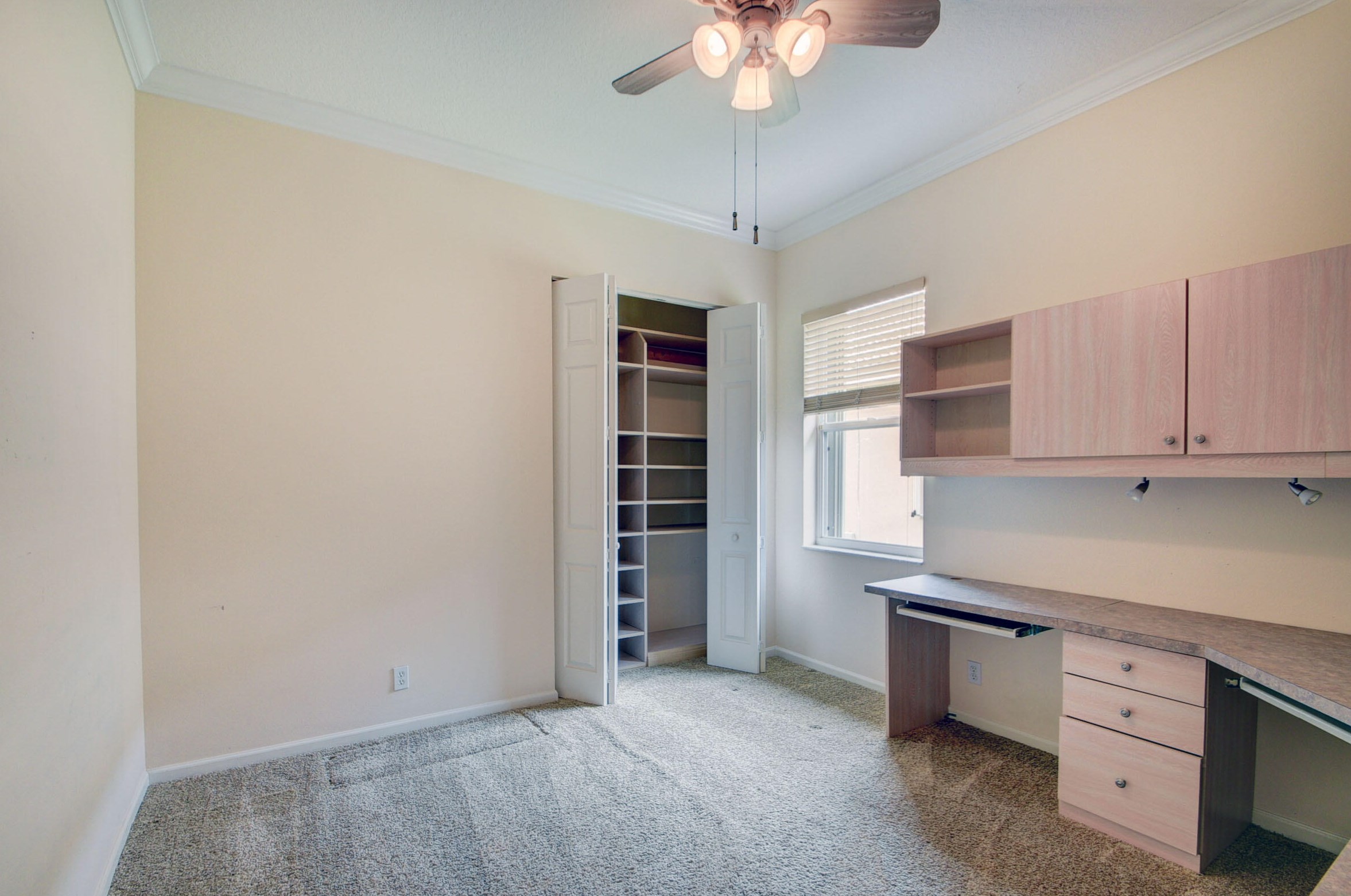 4372 Silver Glen Dr, Lake Worth FL 33449-8327 exterior