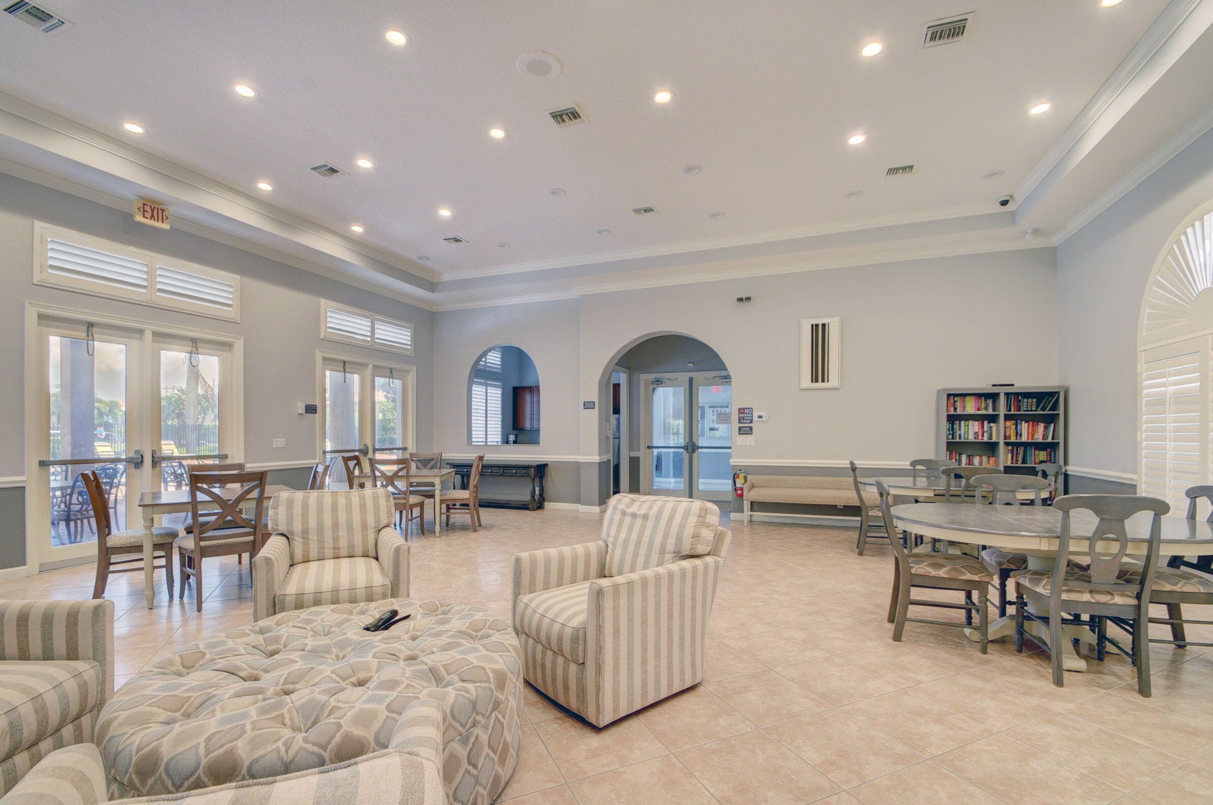 4372 Silver Glen Dr, Lake Worth FL 33449-8327 exterior