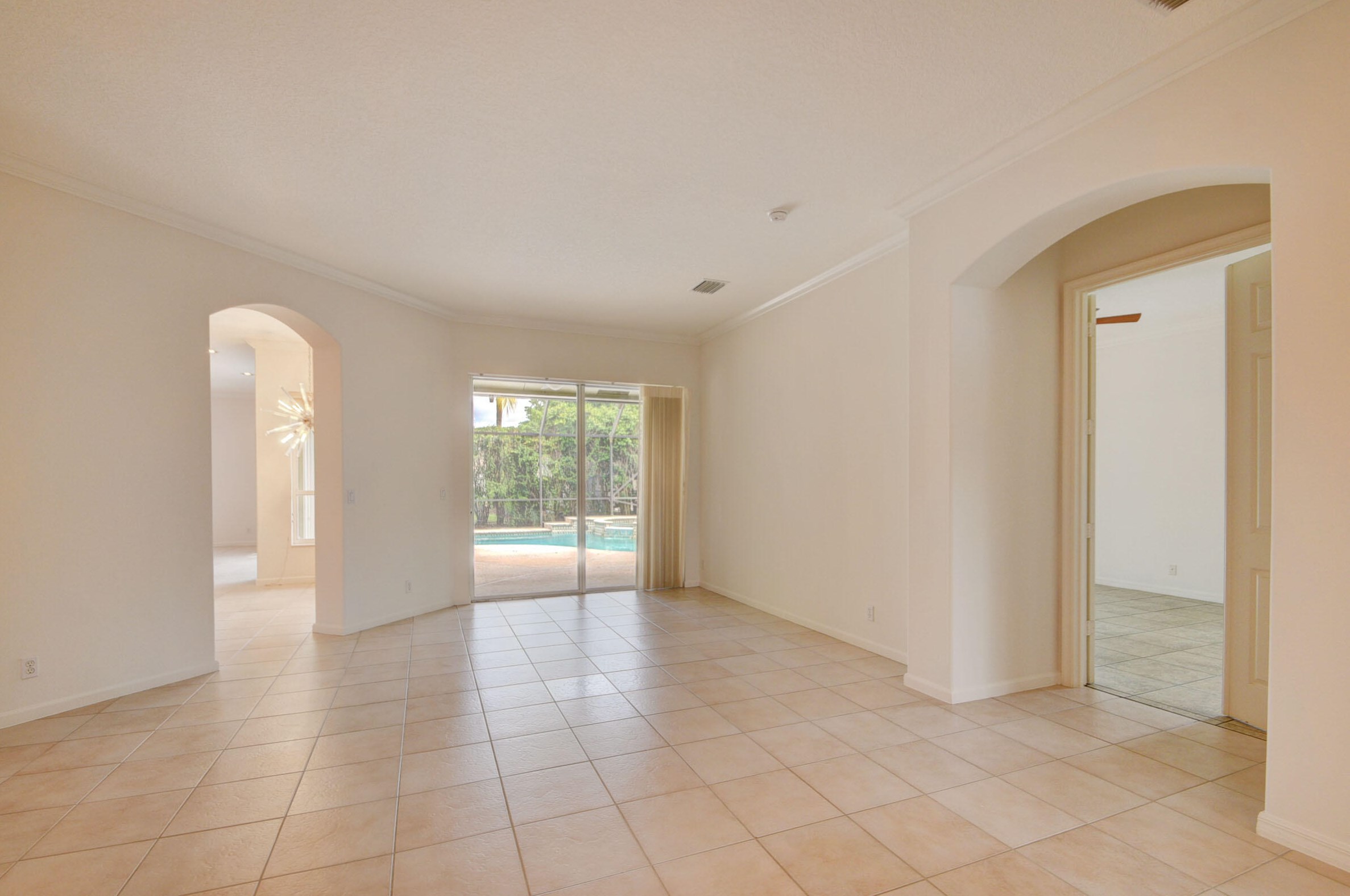 4372 Silver Glen Dr, Lake Worth FL 33449-8327 exterior