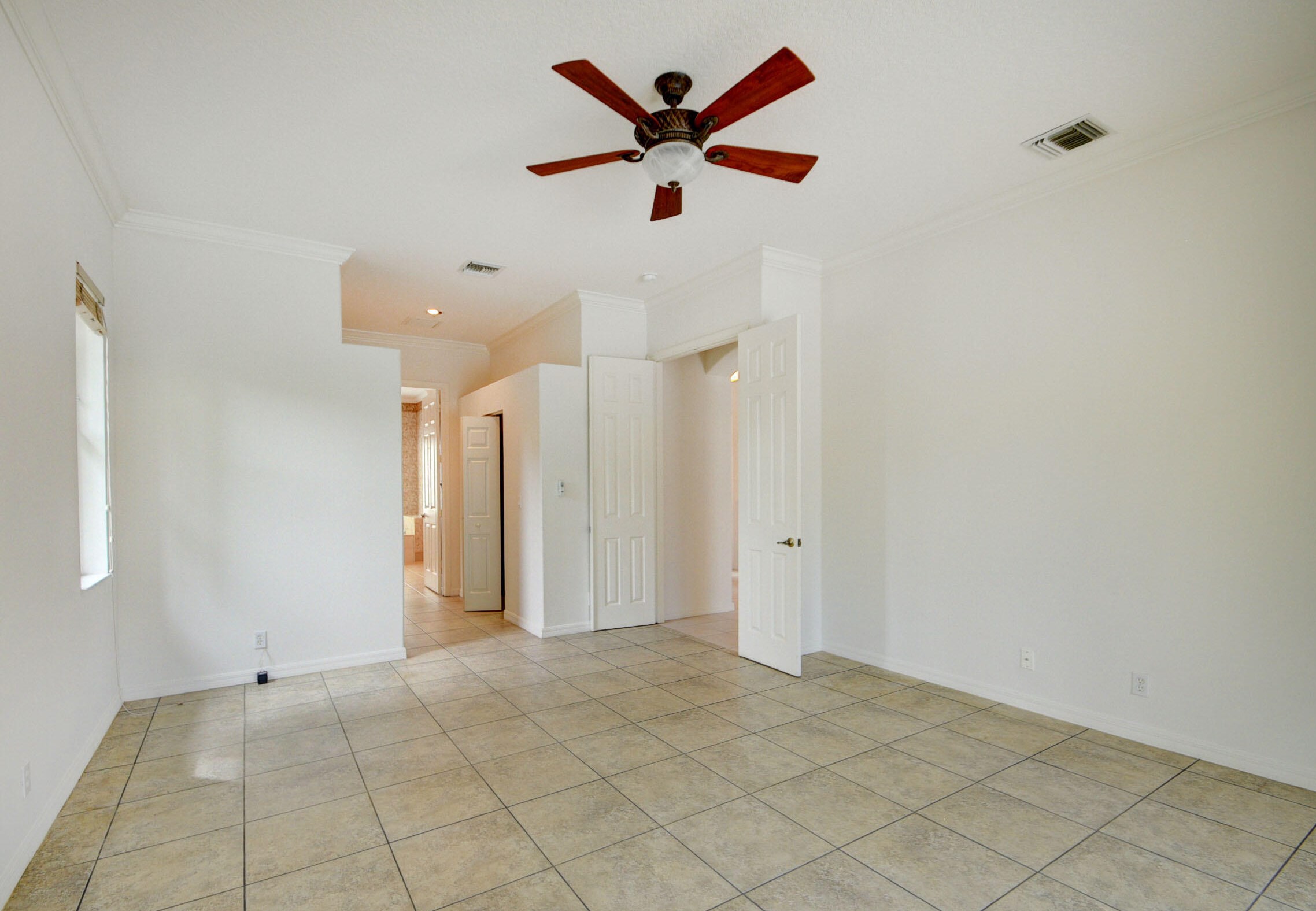 4372 Silver Glen Dr, Lake Worth FL 33449-8327 exterior