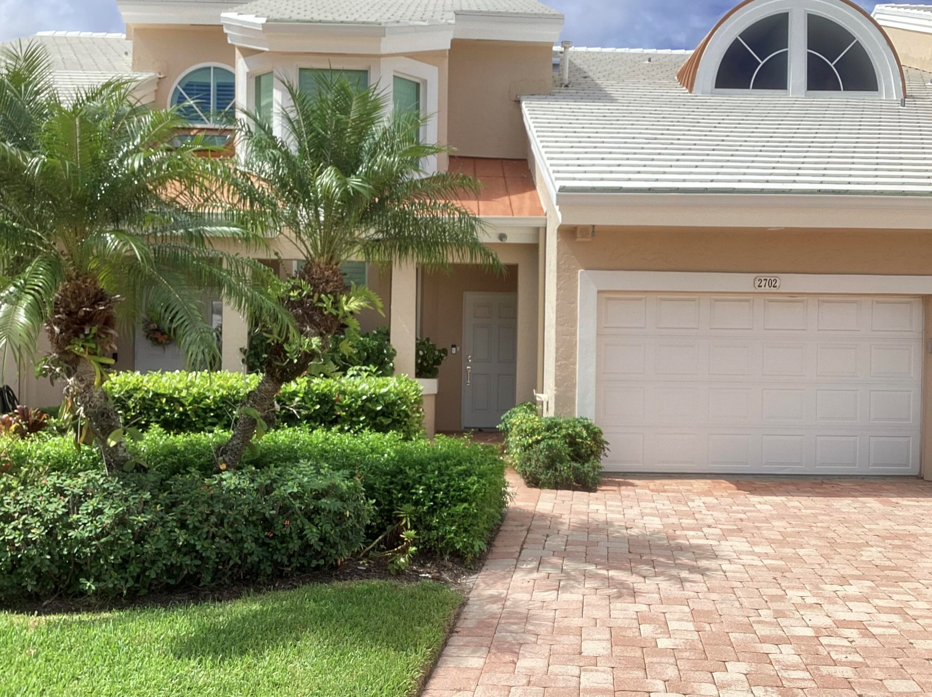 2702 Captains Way, Jupiter FL  33477-4087 exterior