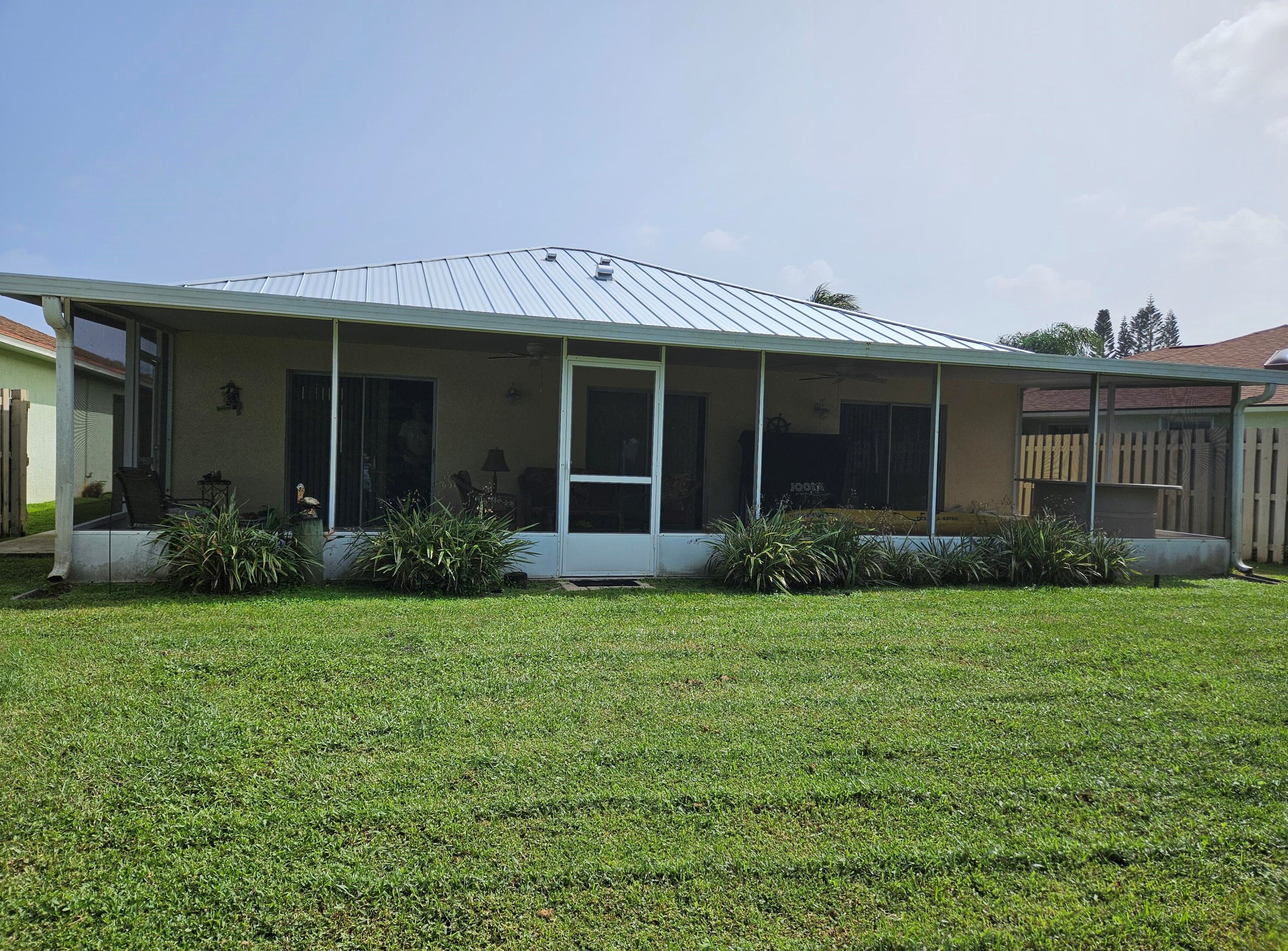 182 Sims Creek Ln, Jupiter FL  33458-7984 exterior